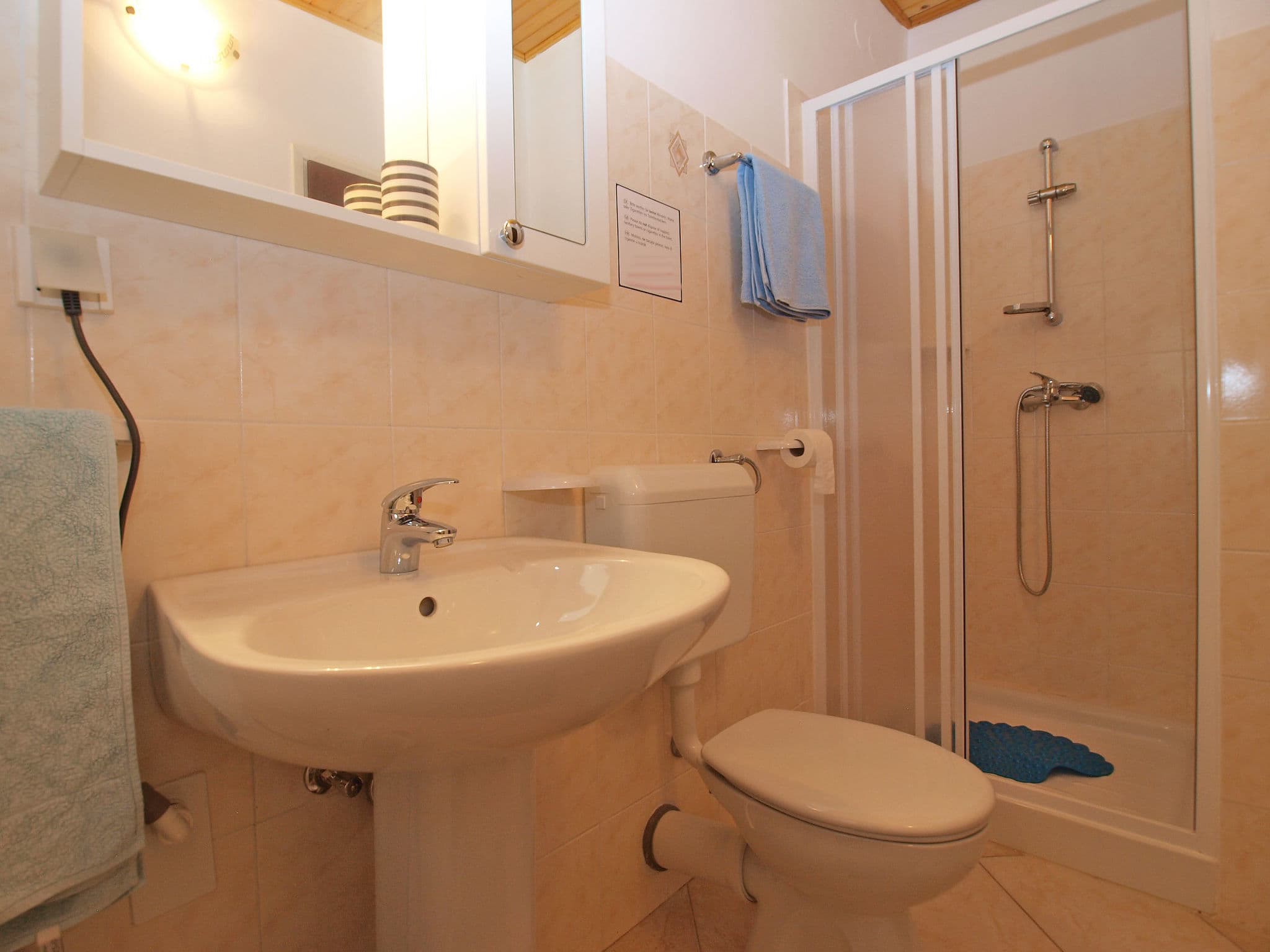 Bathroom / Wellness