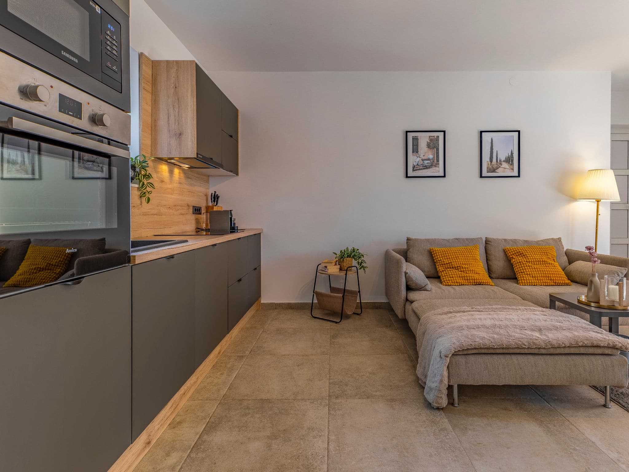 Kitchen / Dining Room