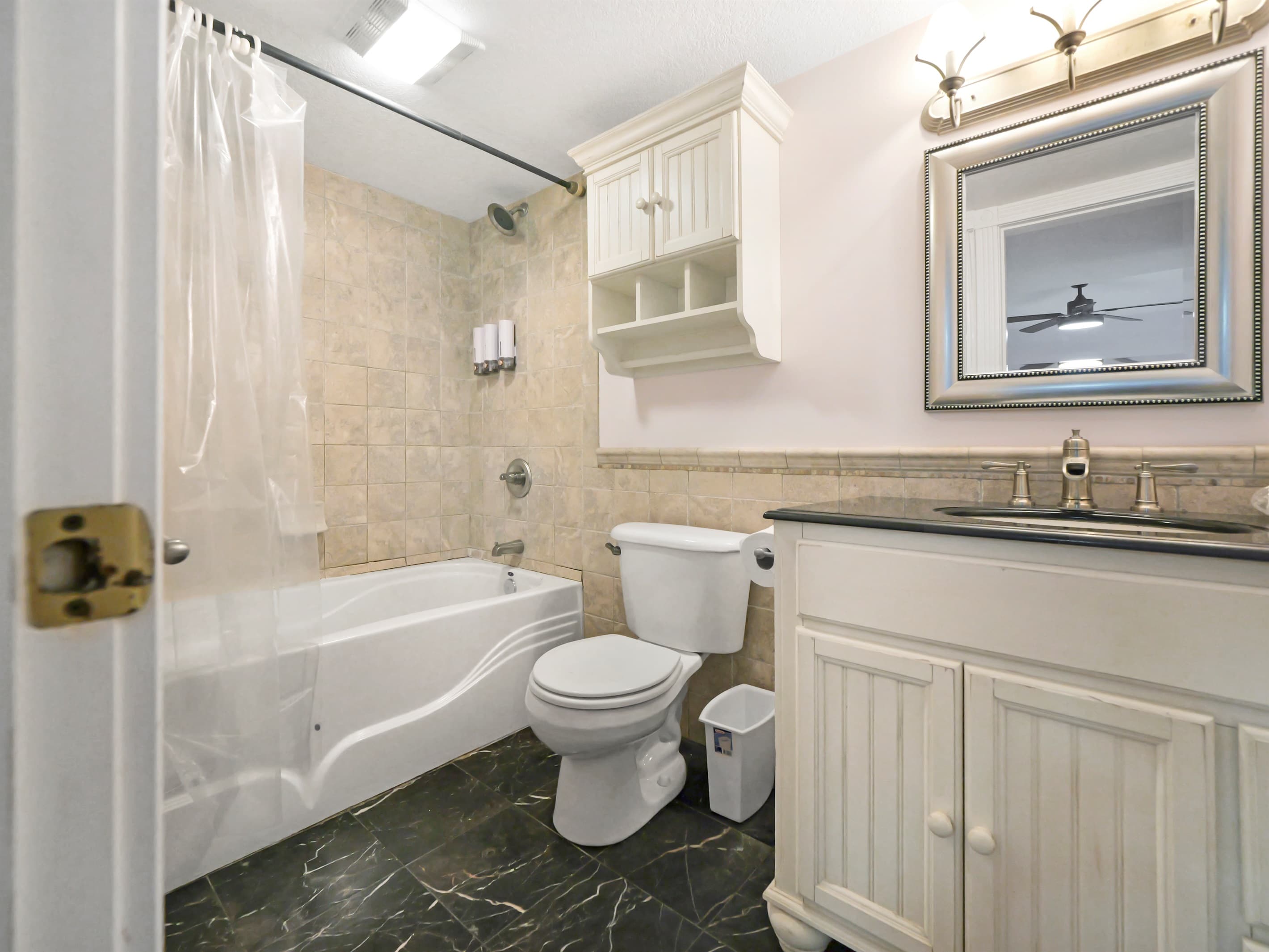 Bathroom 10