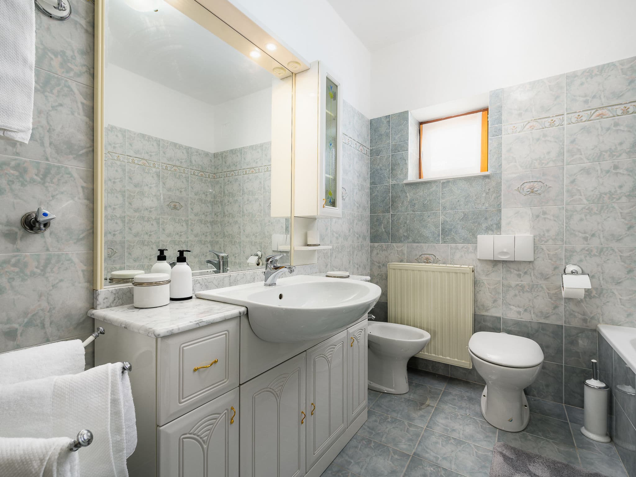 Bathroom / Wellness