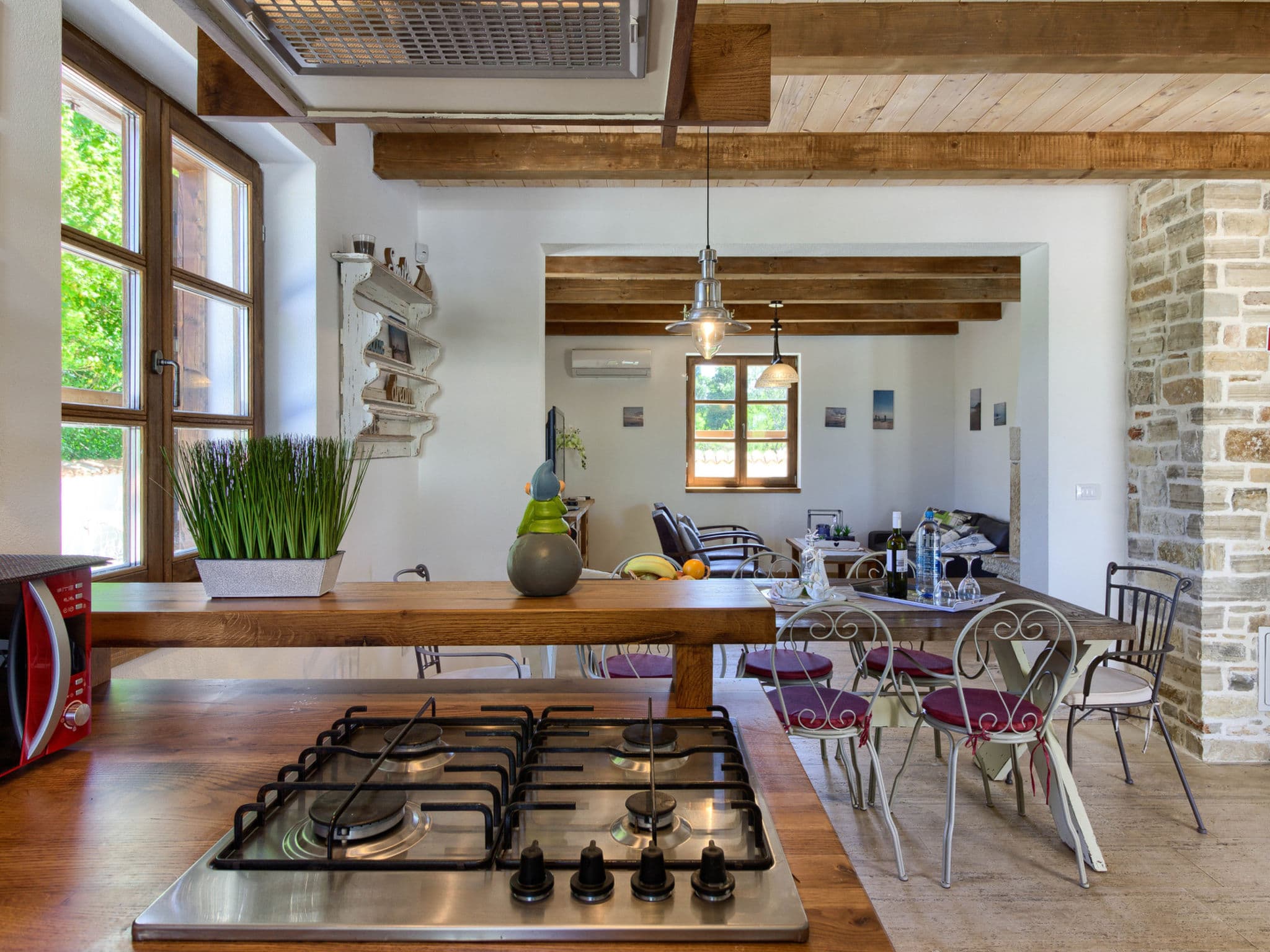 Kitchen / Dining Room