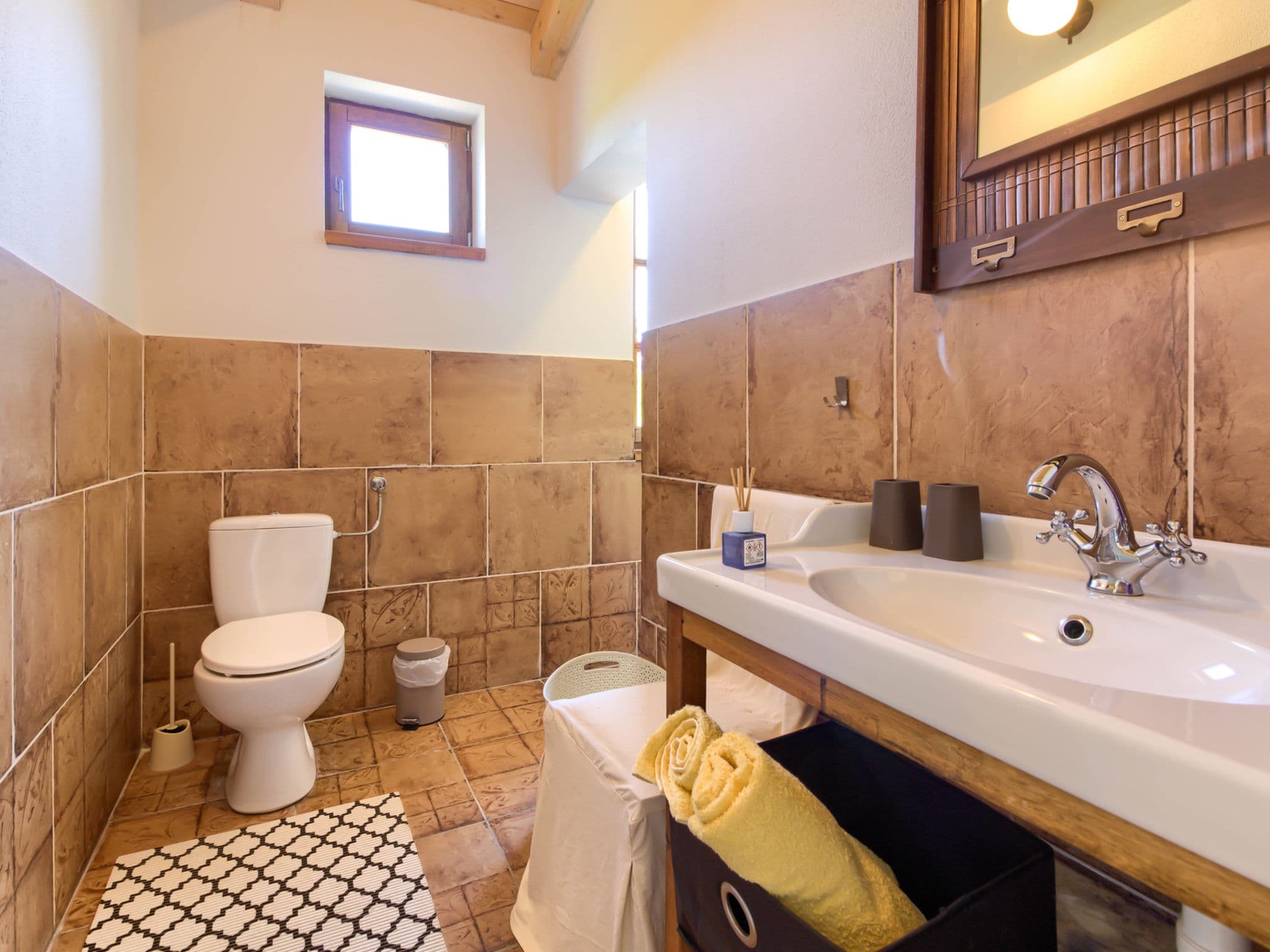 Bathroom / Wellness