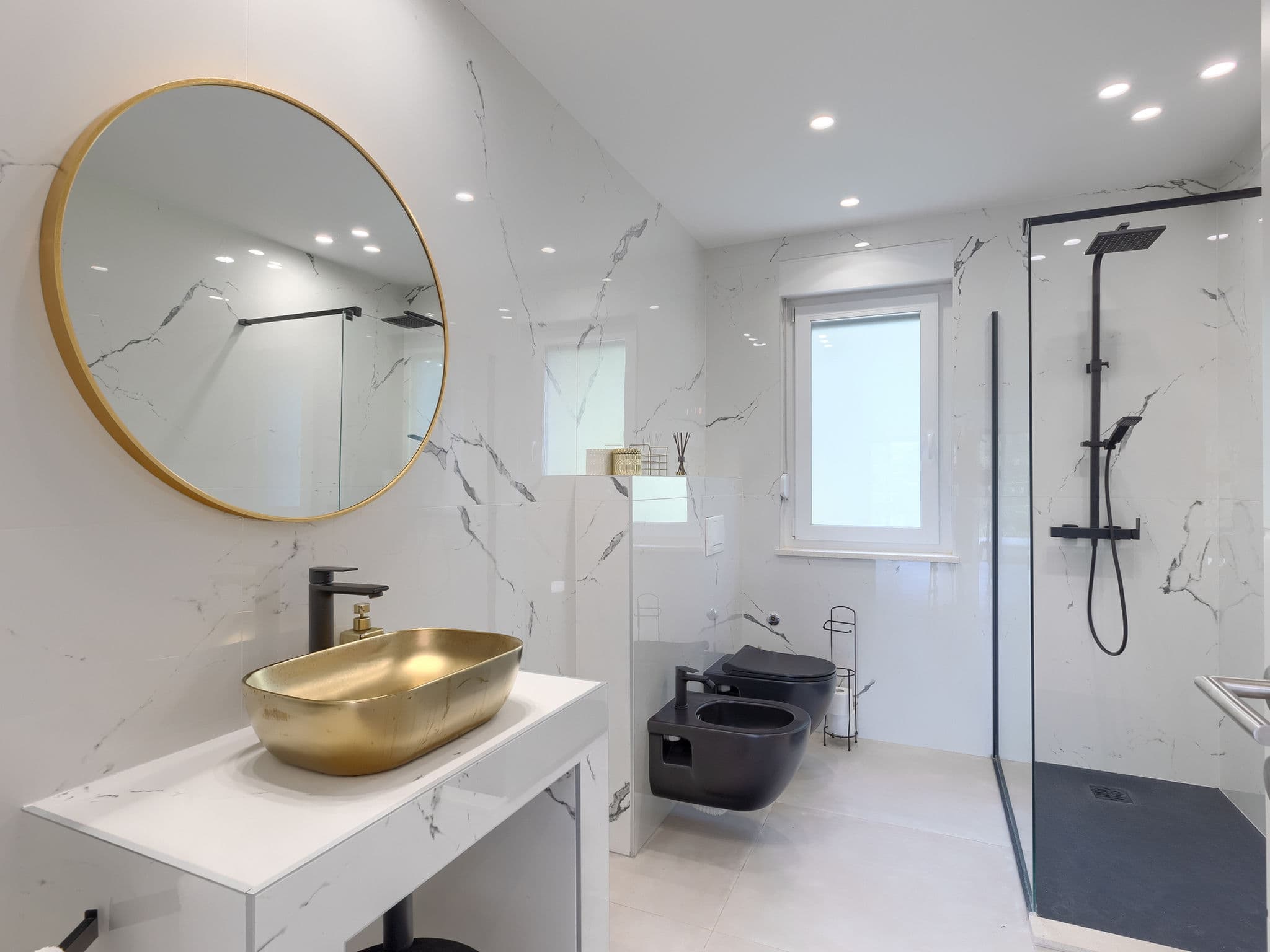 Bathroom / Wellness