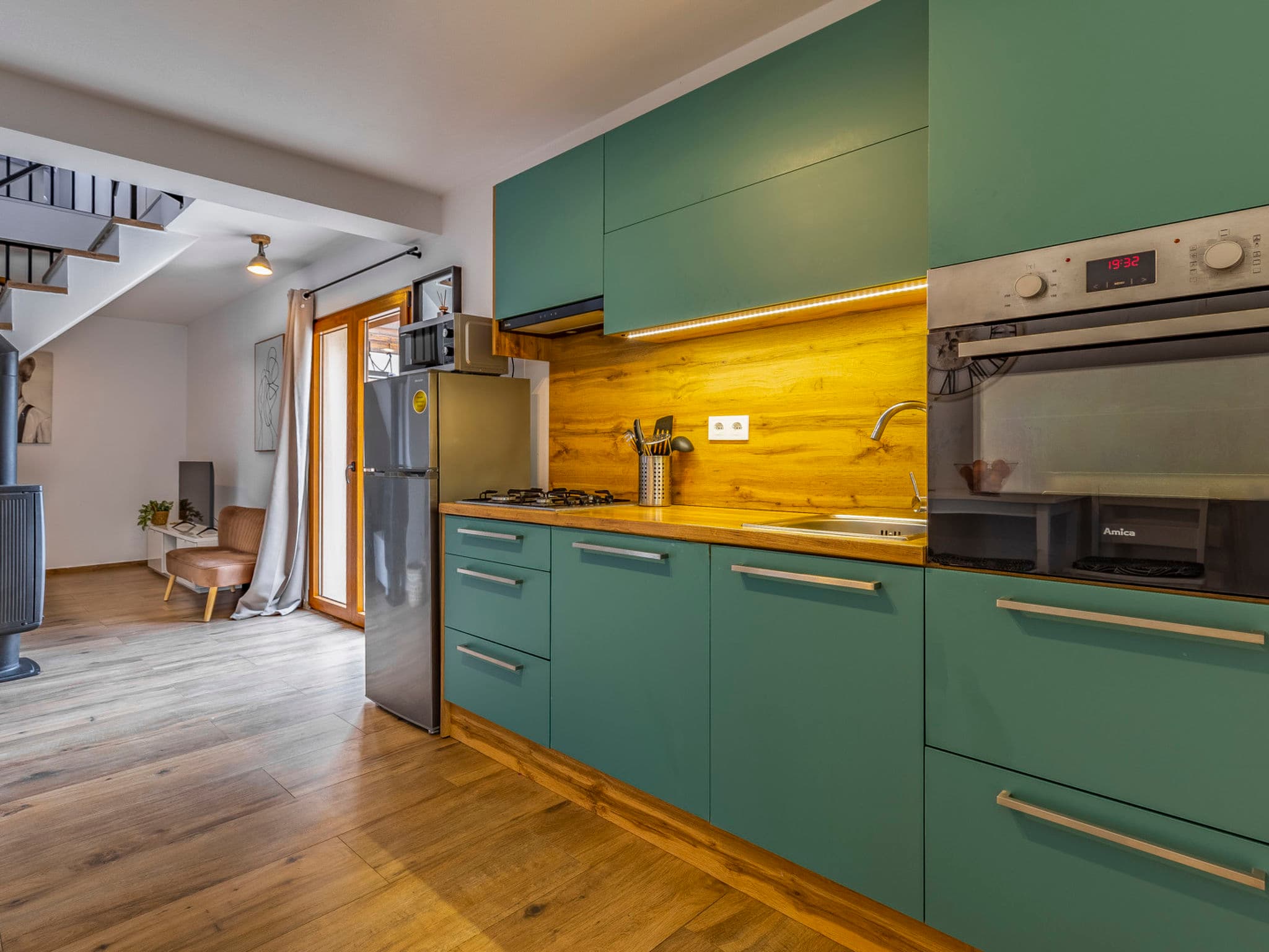 Kitchen / Dining Room