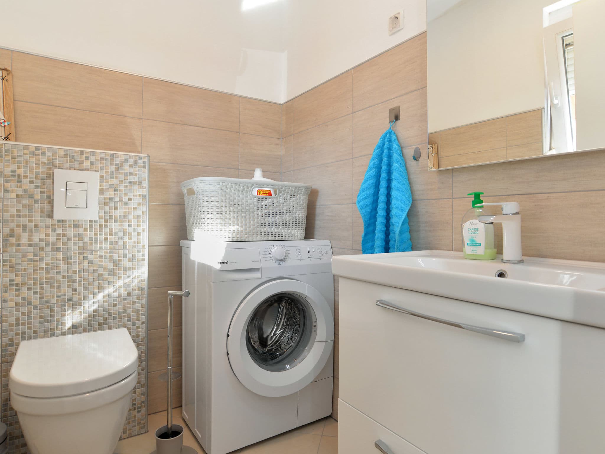 Bathroom / Wellness