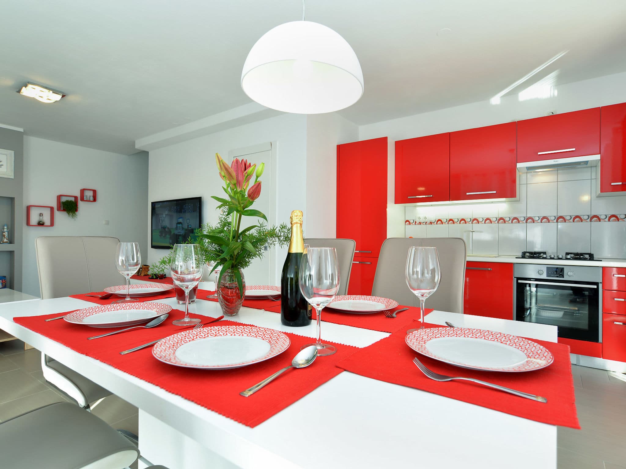 Kitchen / Dining Room