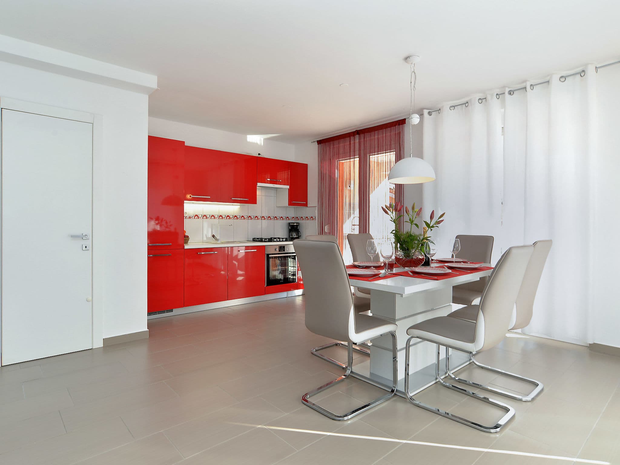 Kitchen / Dining Room