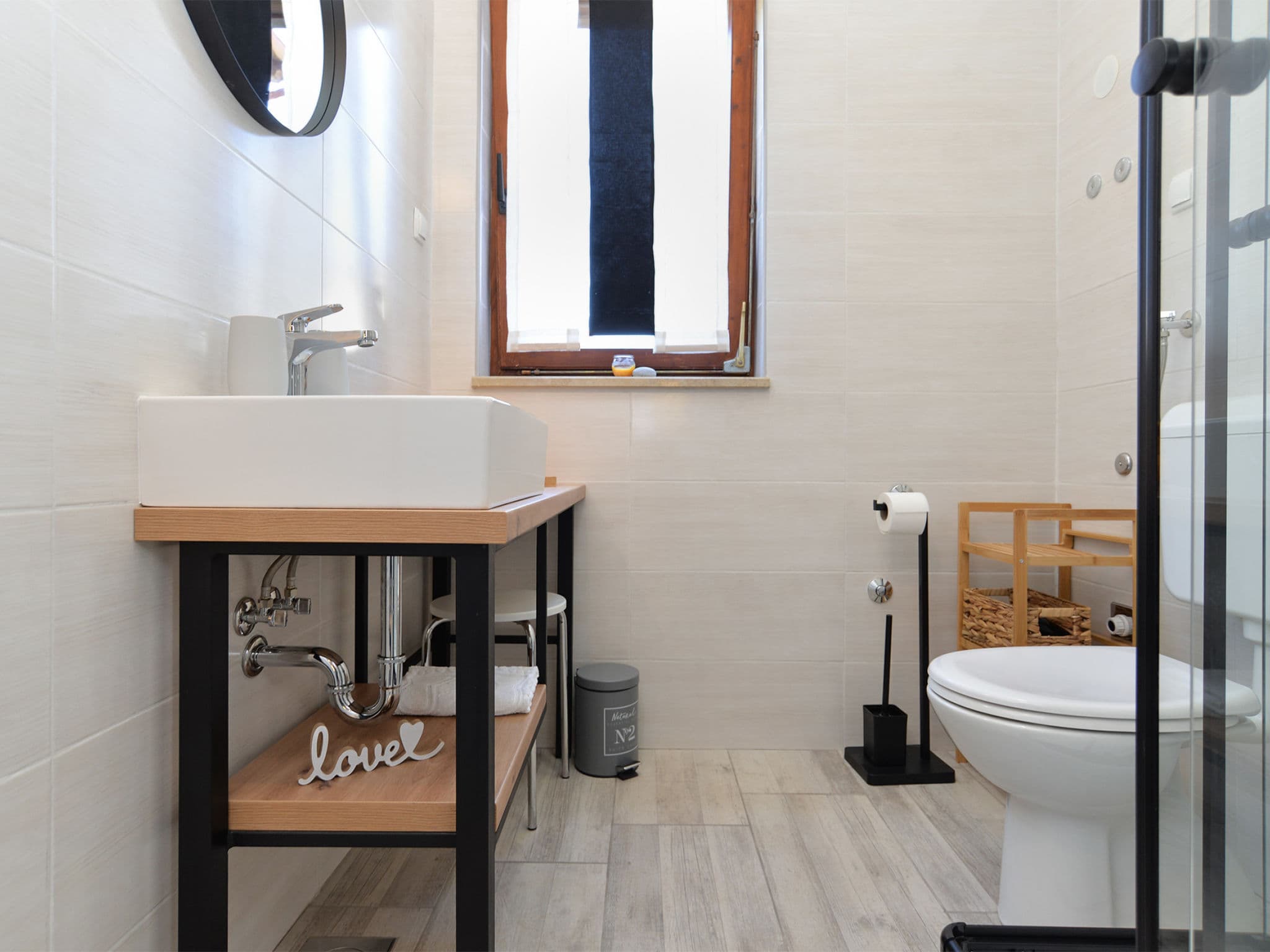 Bathroom / Wellness