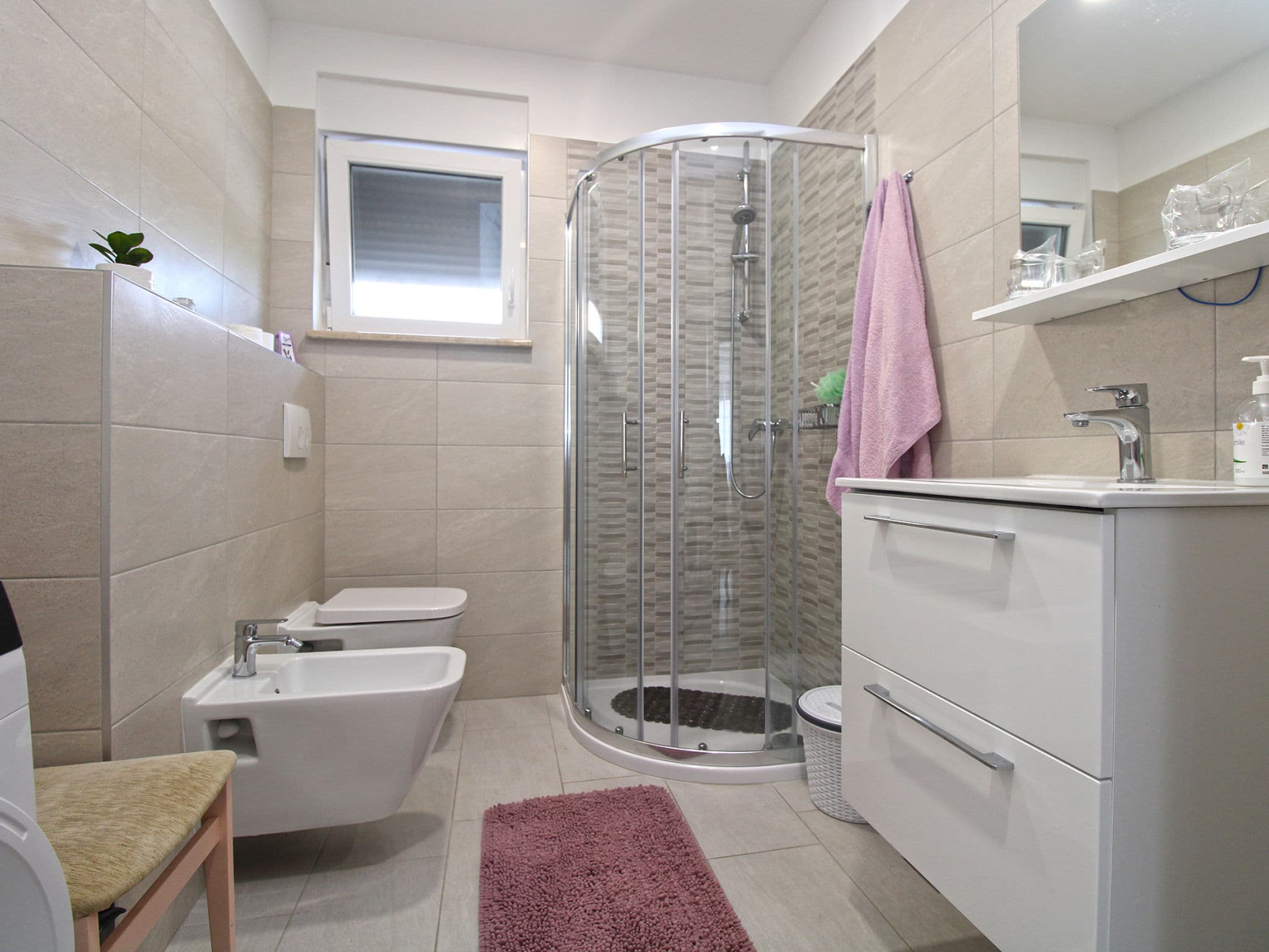 Bathroom / Wellness