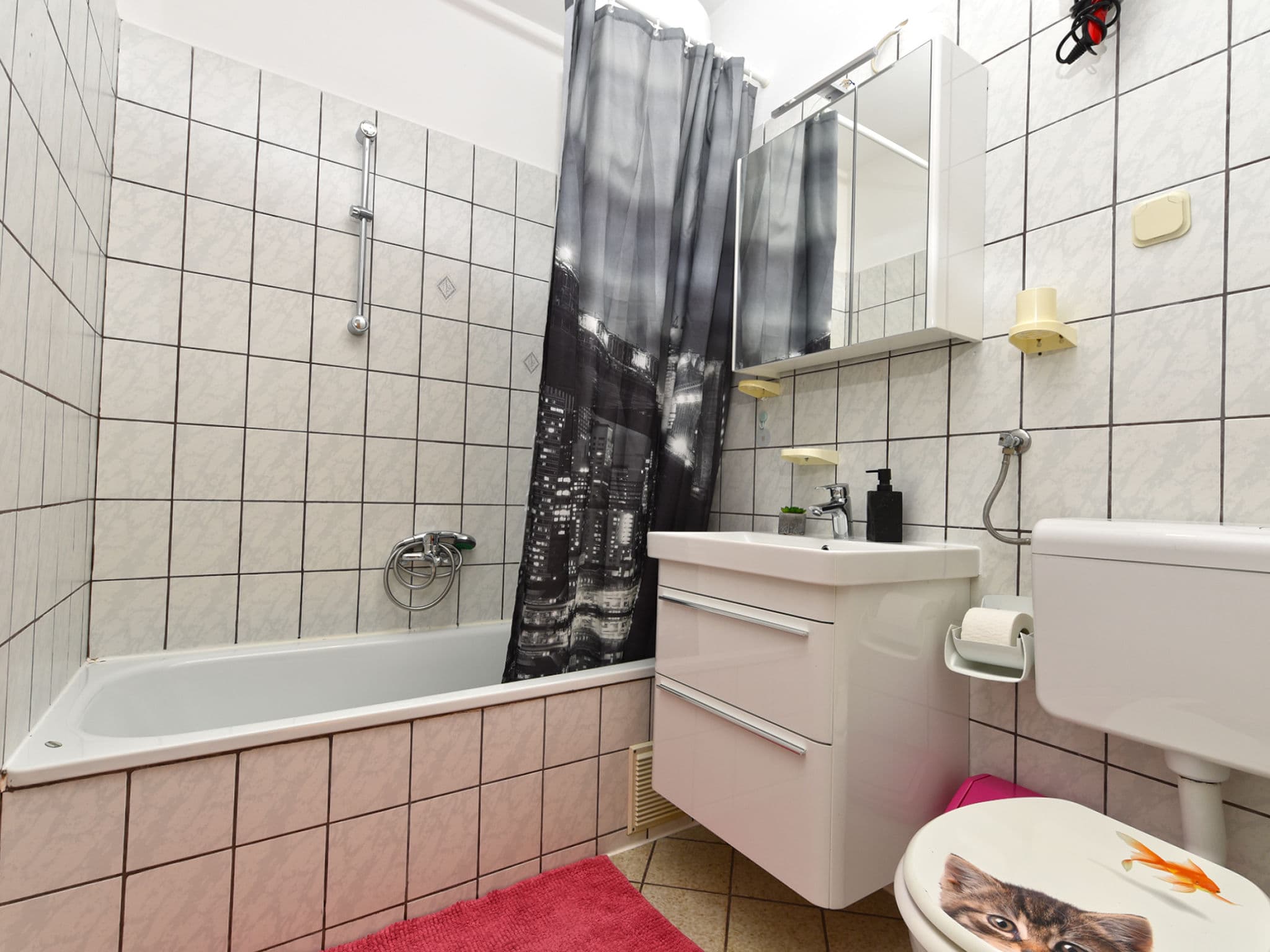 Bathroom / Wellness