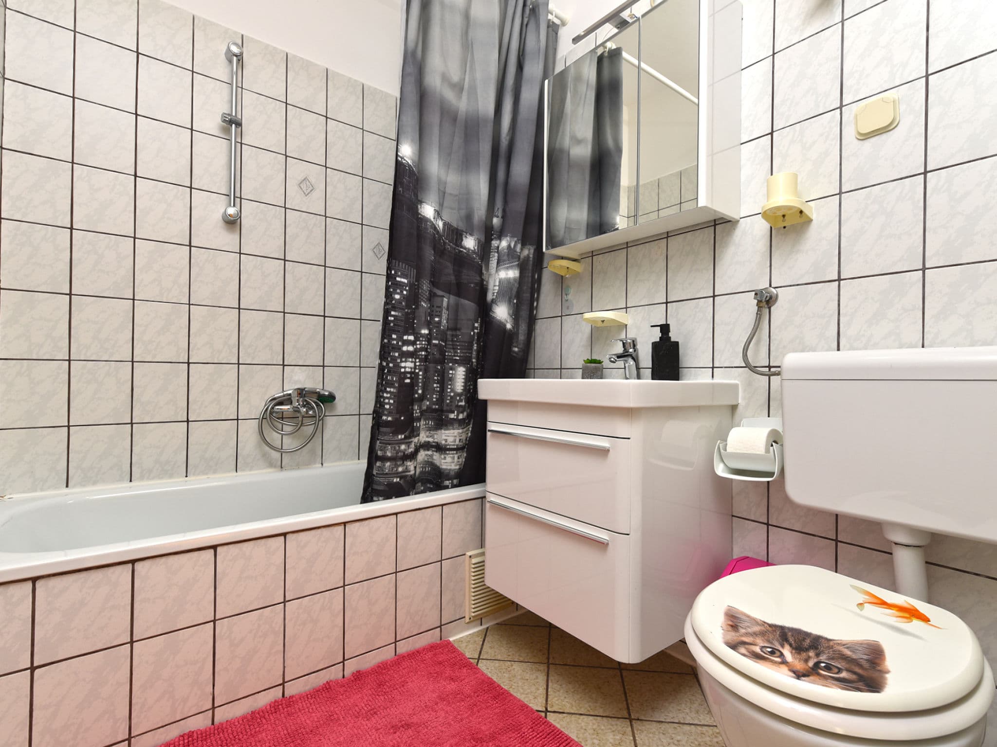 Bathroom / Wellness