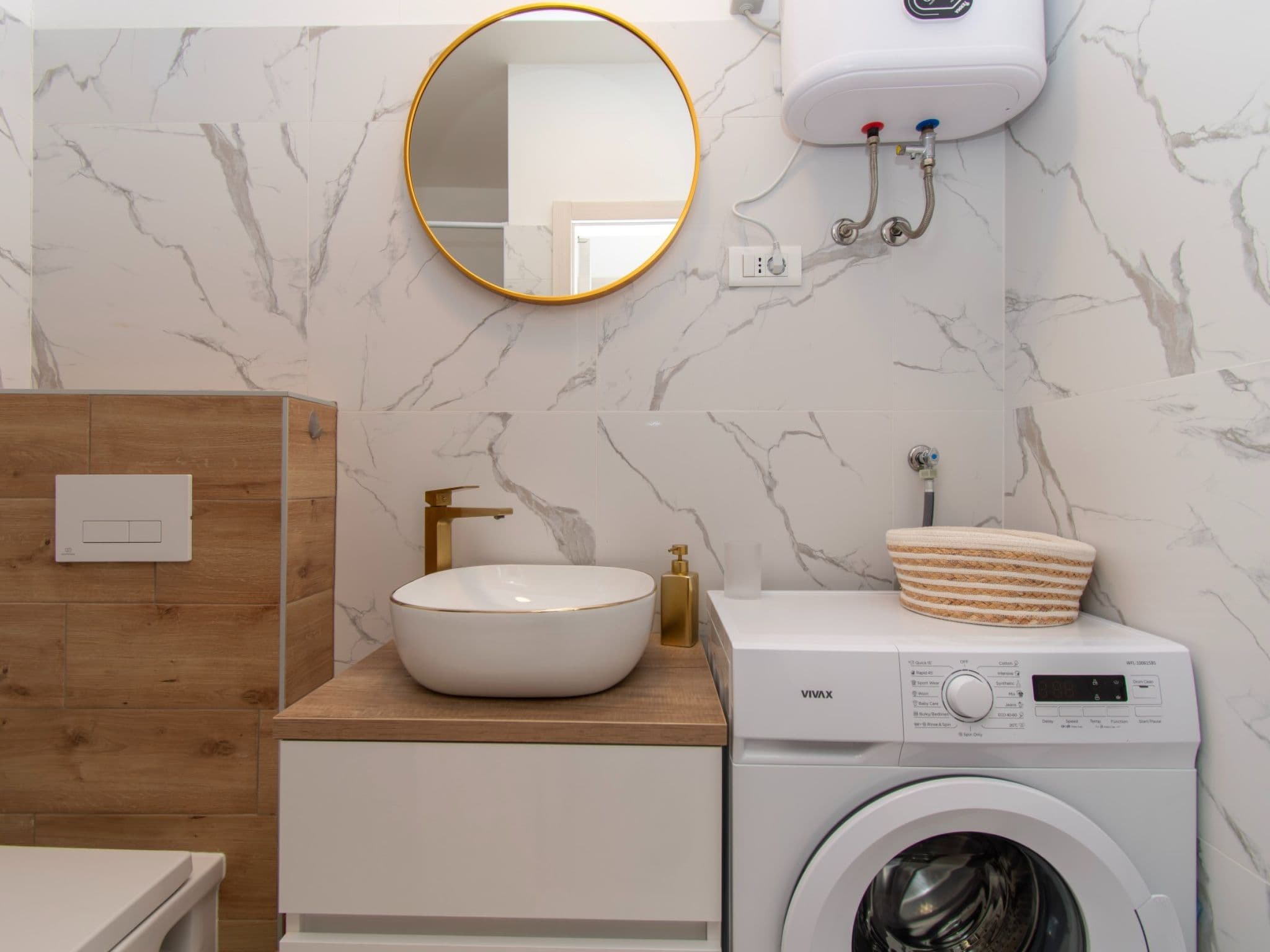 Bathroom / Wellness