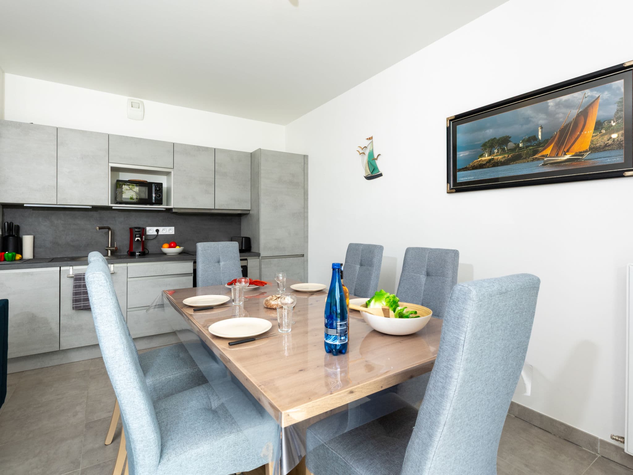 Kitchen / Dining Room
