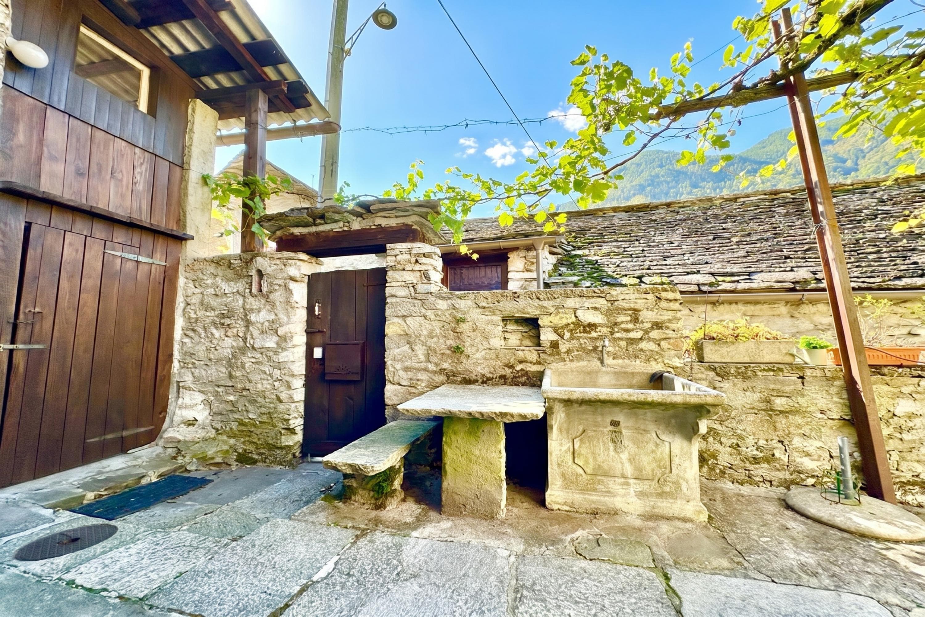 Gallery Image 16