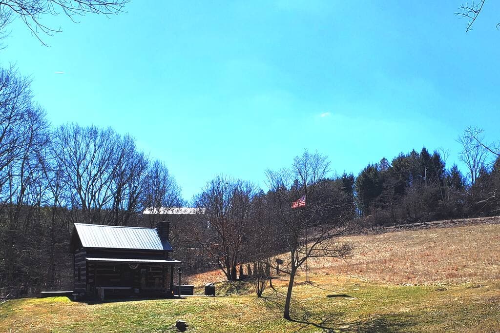 Peaceful 6+ acres
