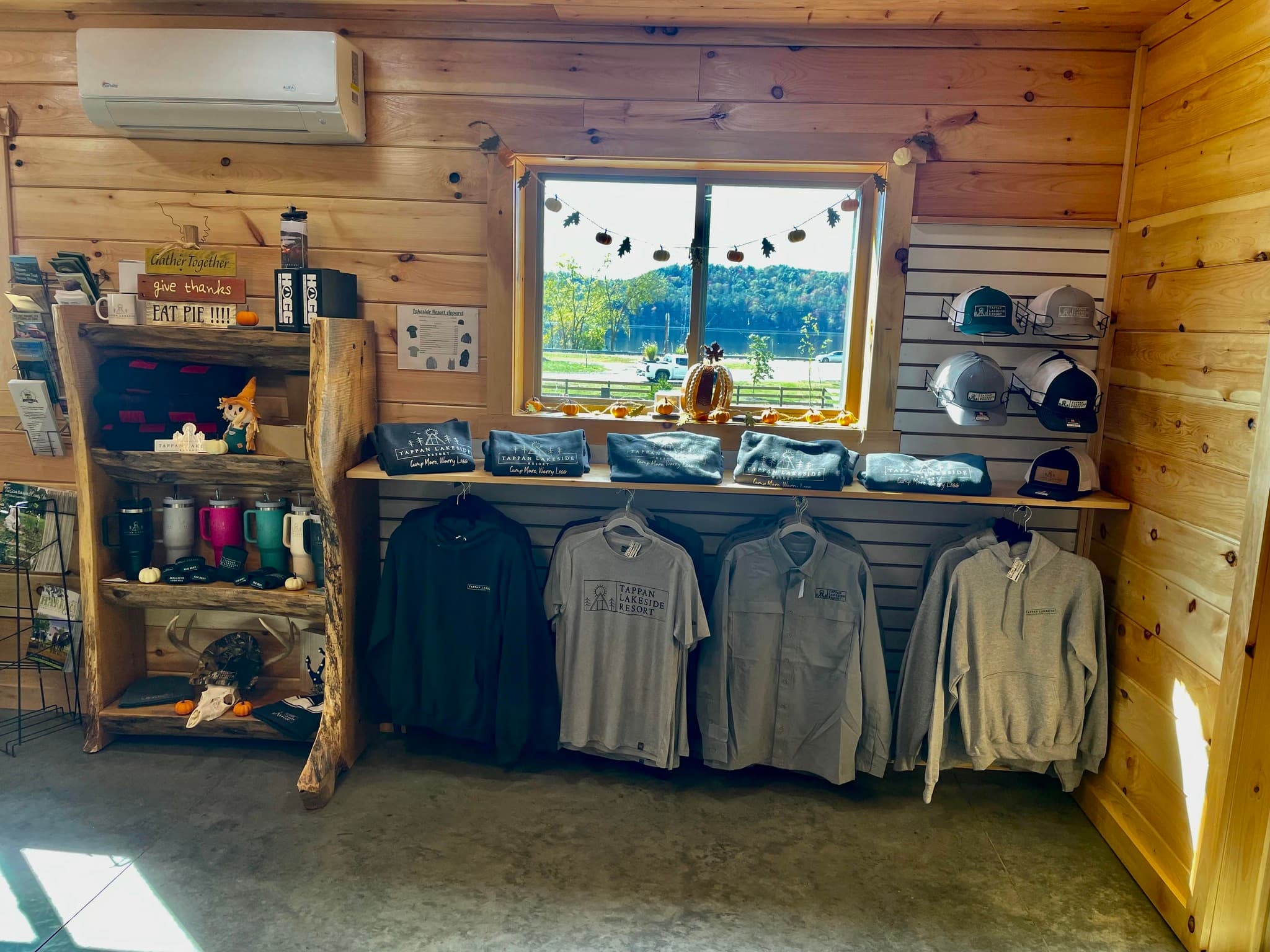 LOGO Merch in Office