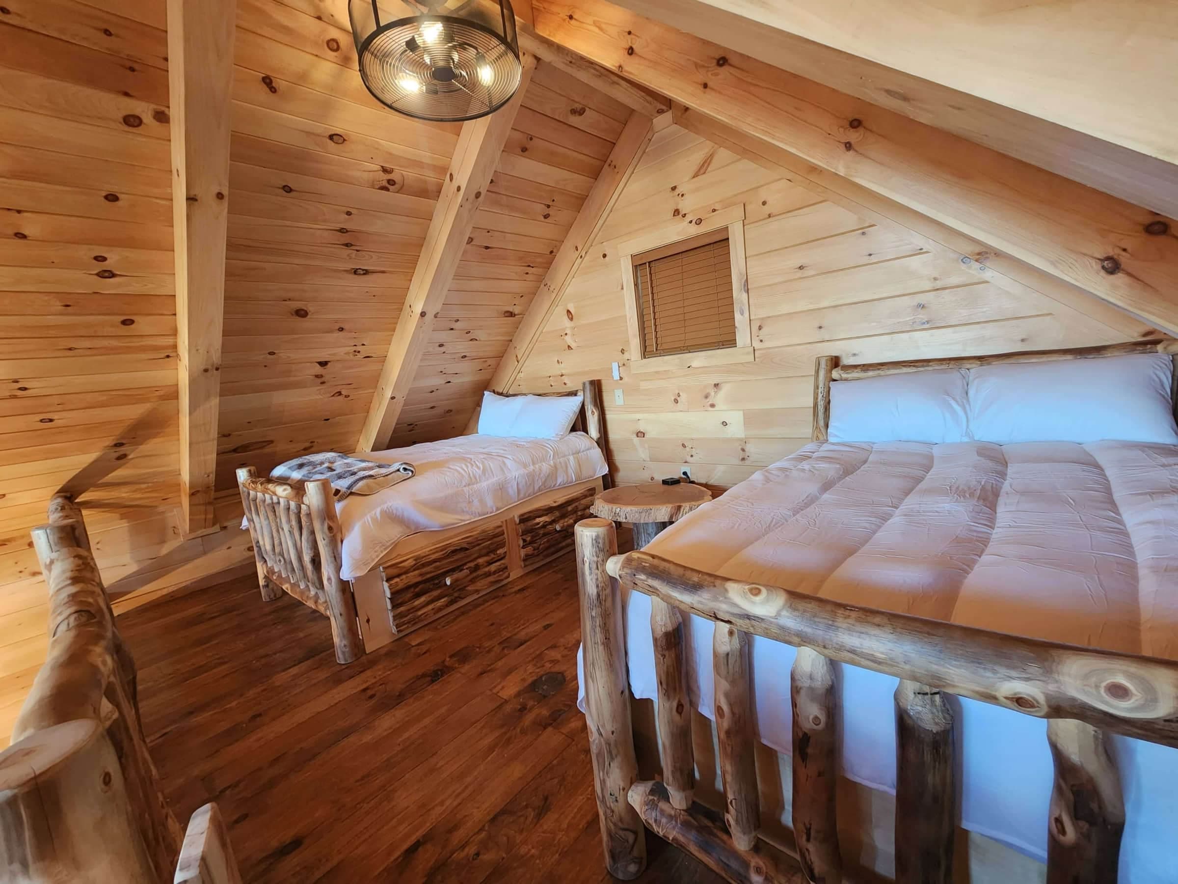 2 Full Beds in Loft