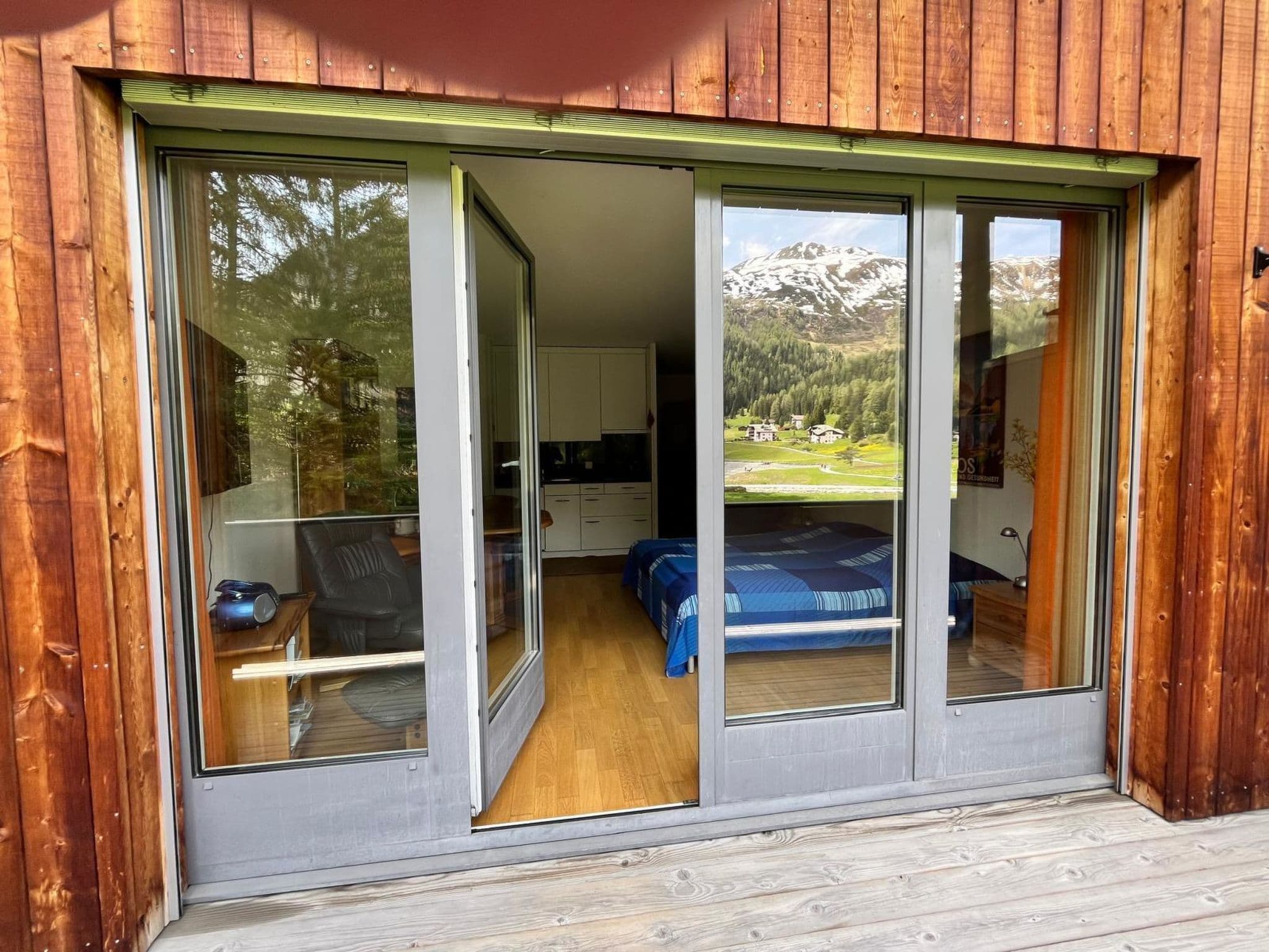 Gallery Image 9