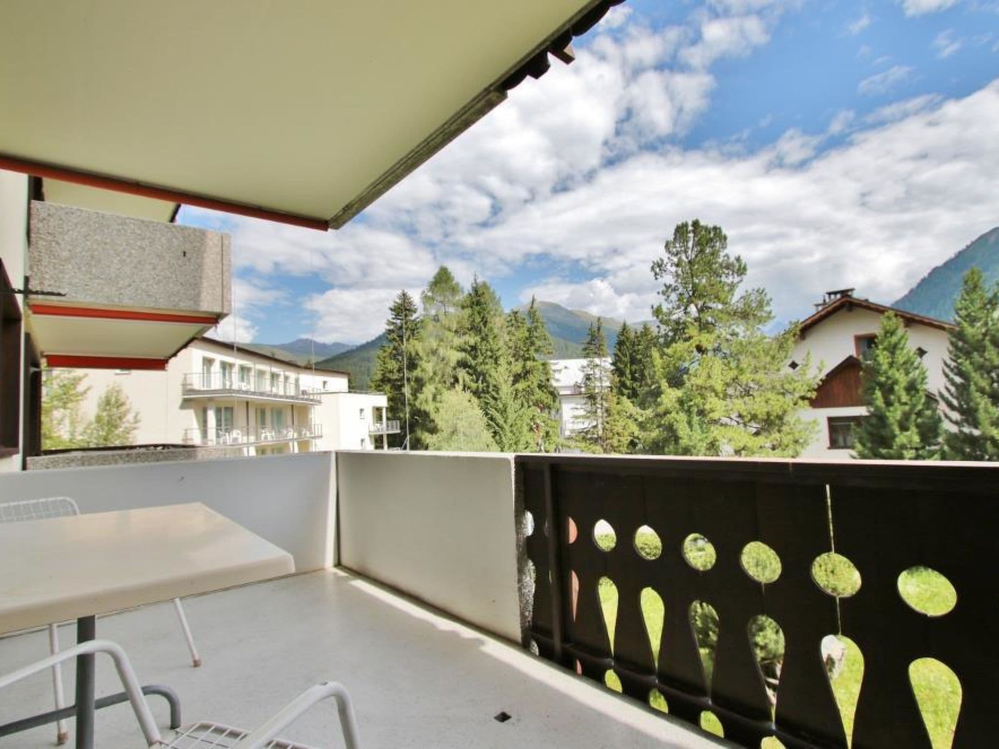 Gallery Image 12