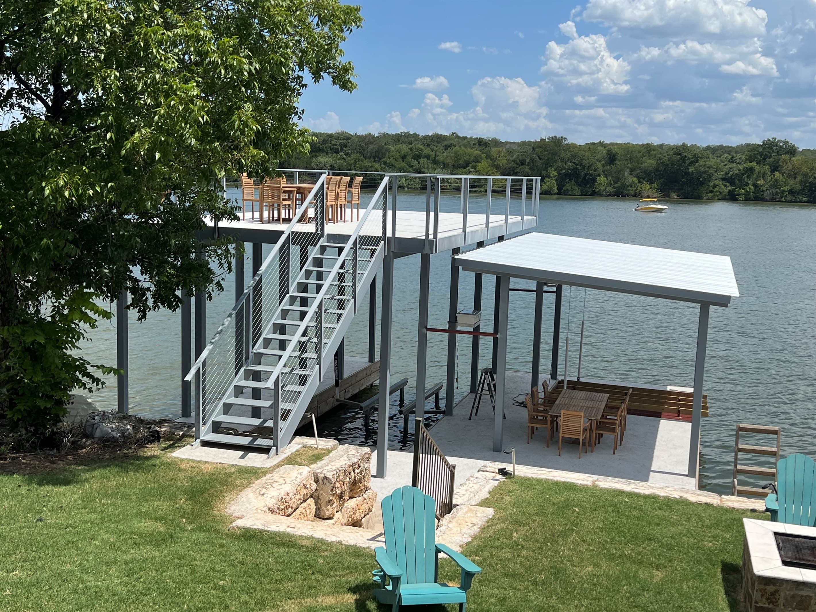 NEW! Dock. Can accommodate up to 8000 lb boat and 2 jetskiis.