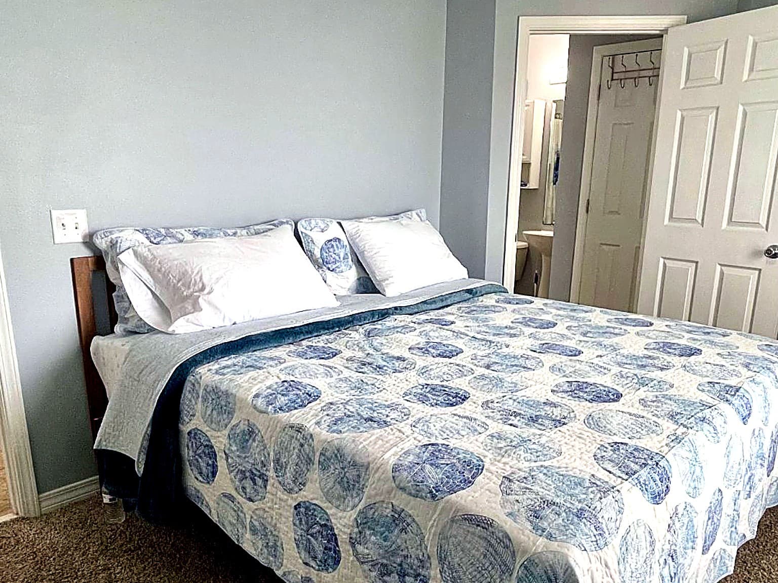 Bedroom enhanced 4x3