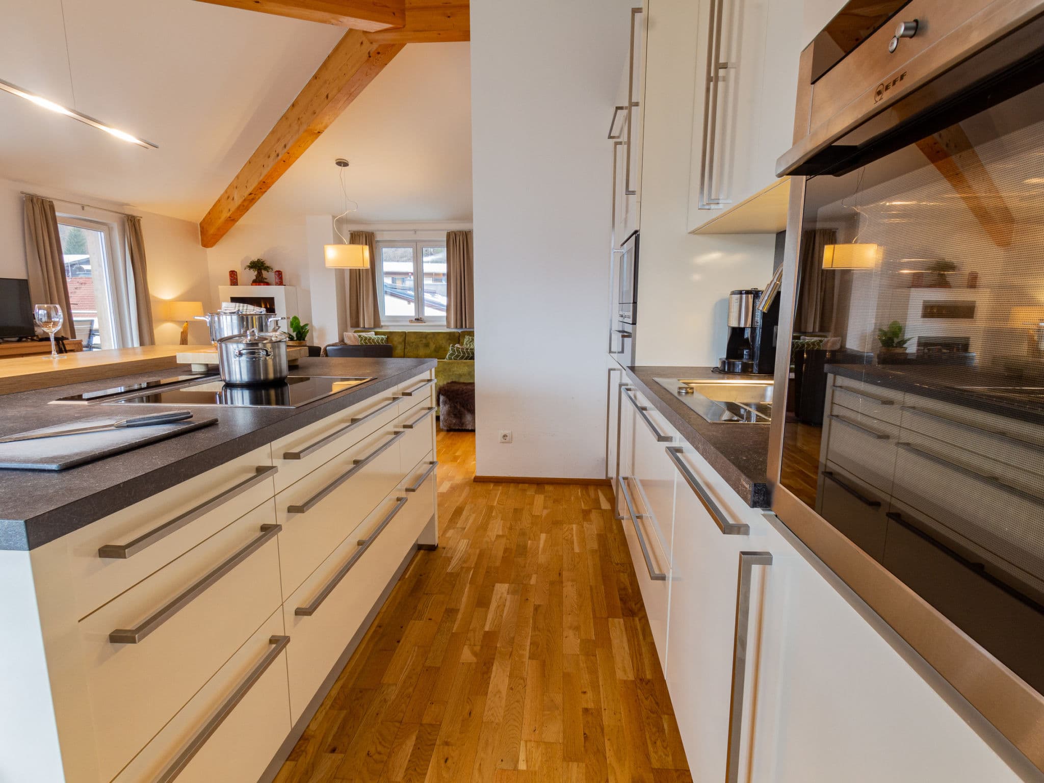 Kitchen / Dining Room