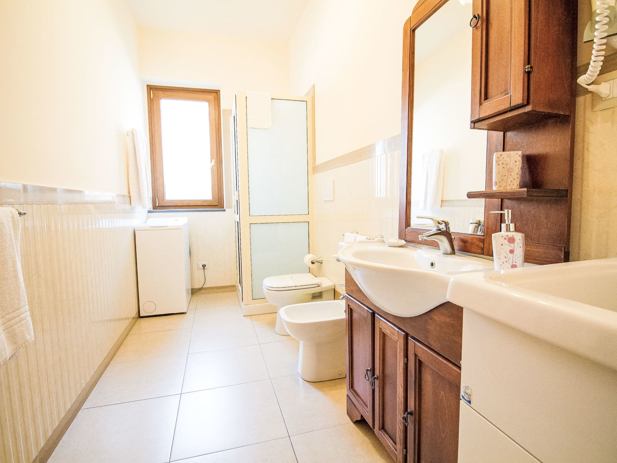 Bathroom / Wellness