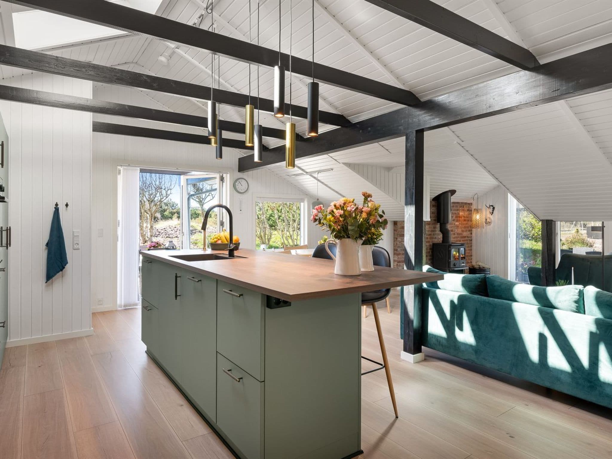 Kitchen / Dining Room