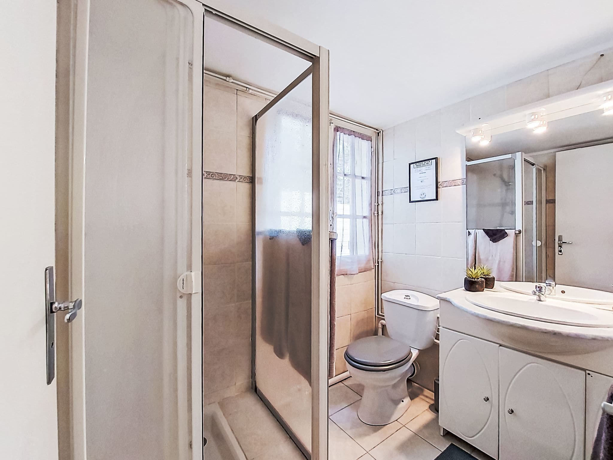 Bathroom / Wellness