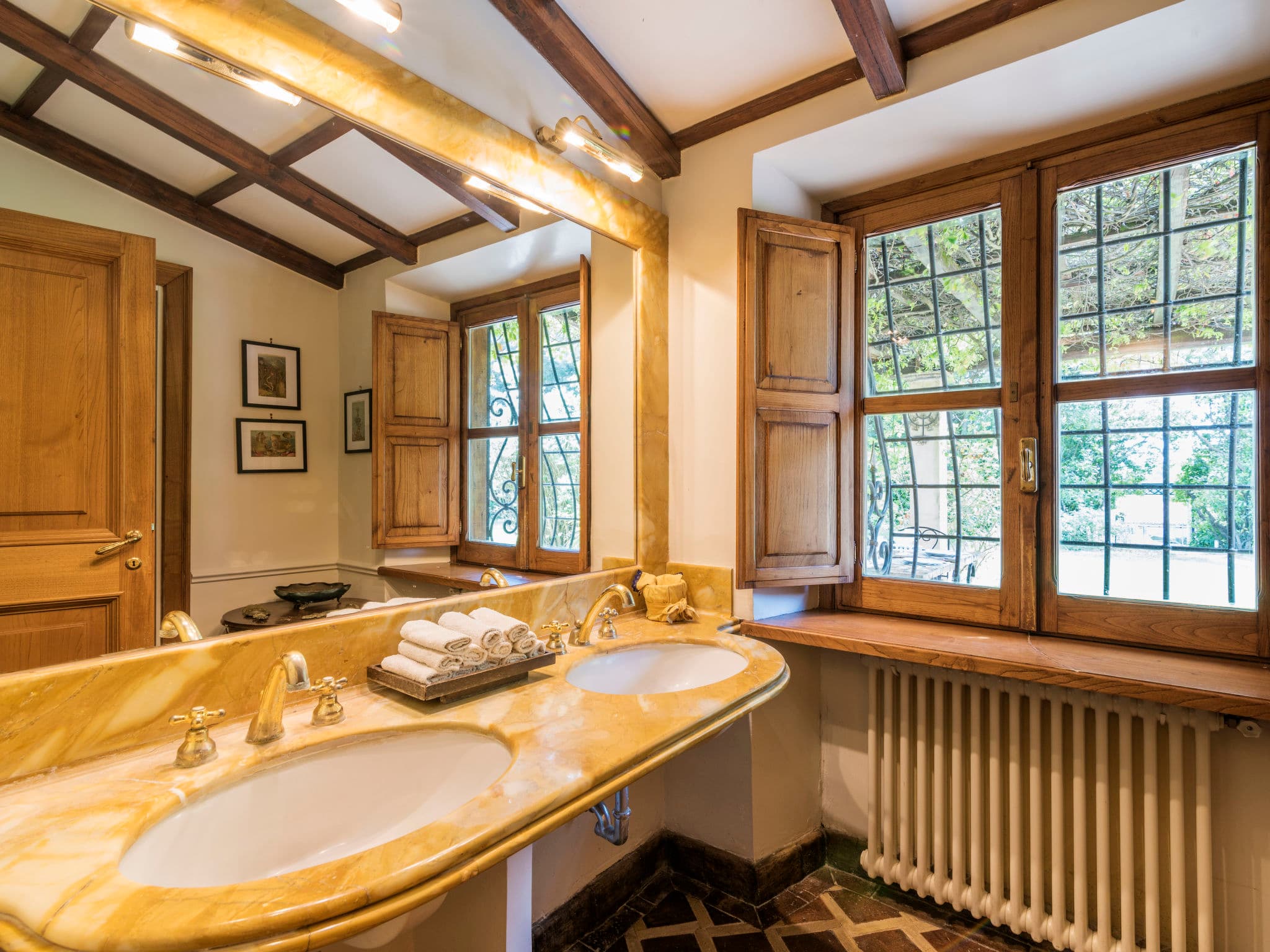 Bathroom / Wellness
