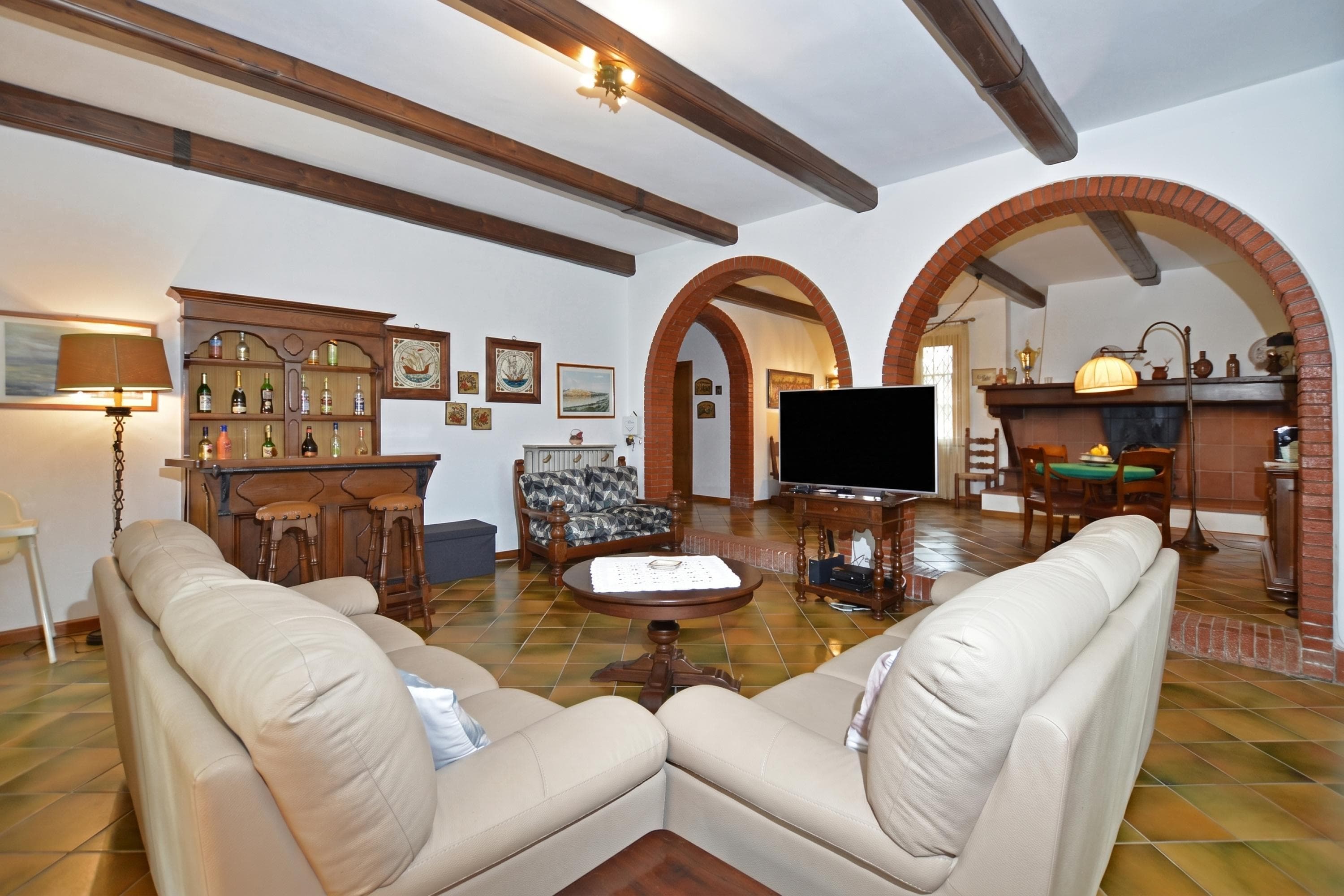 Gallery Image 15
