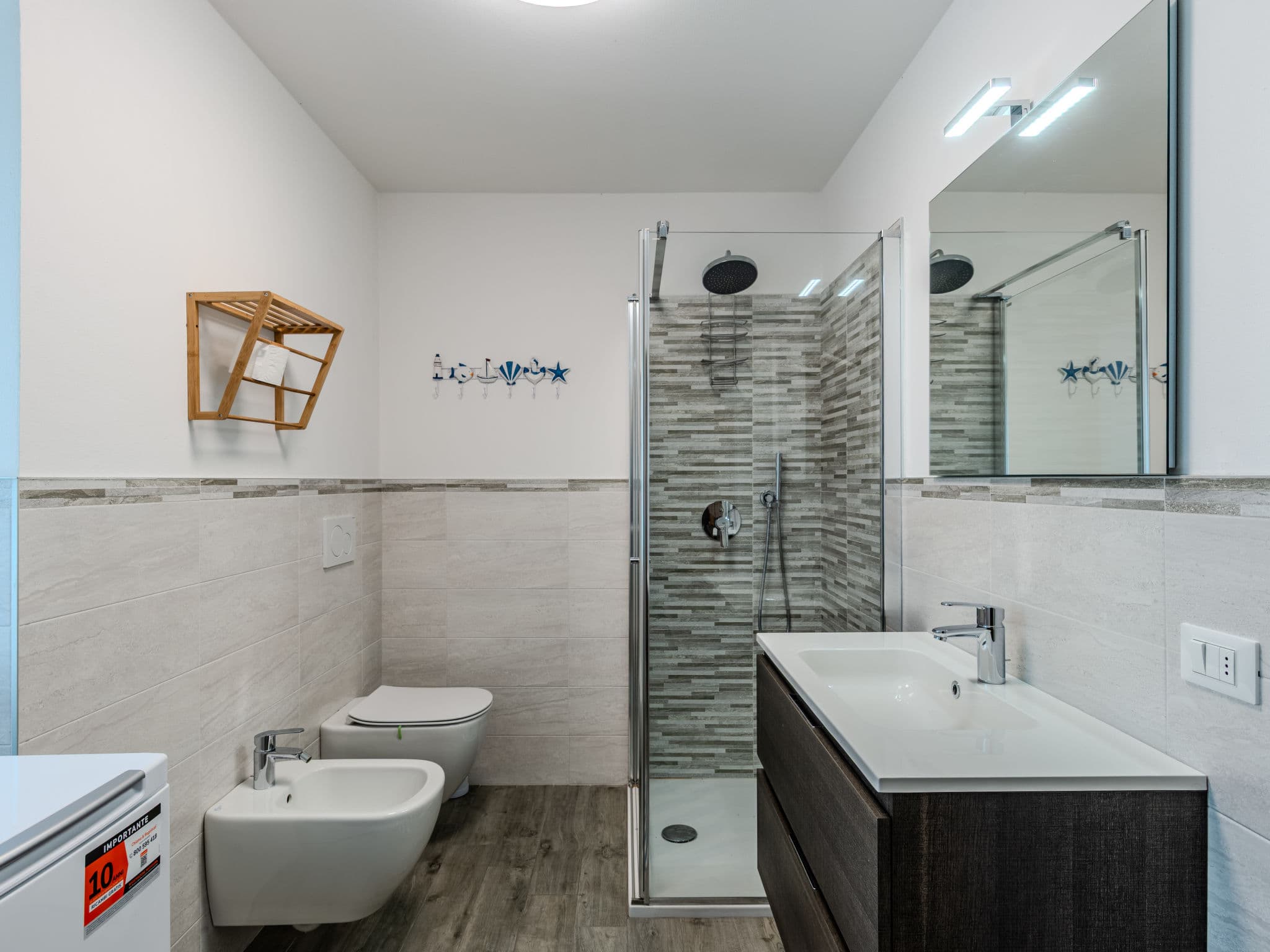Bathroom / Wellness