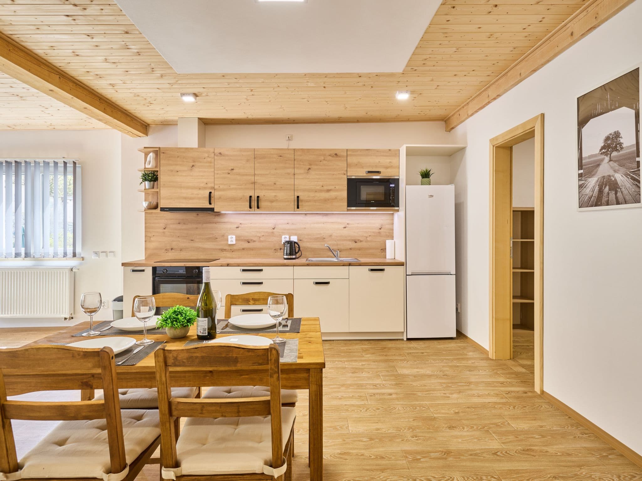 Kitchen / Dining Room