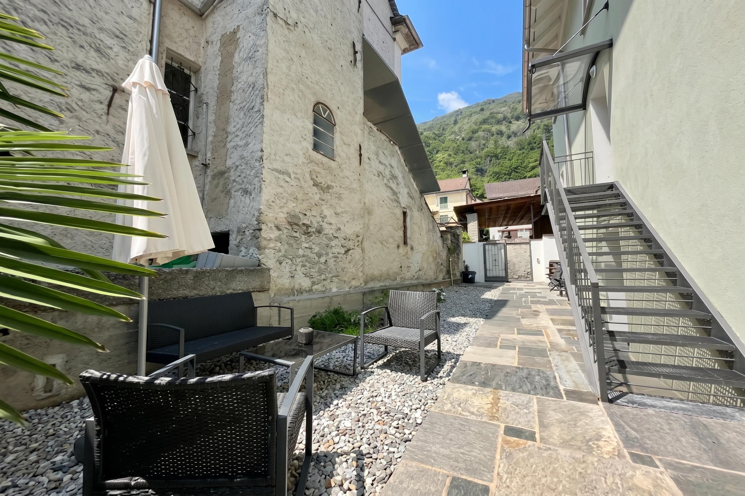 Gallery Image 17