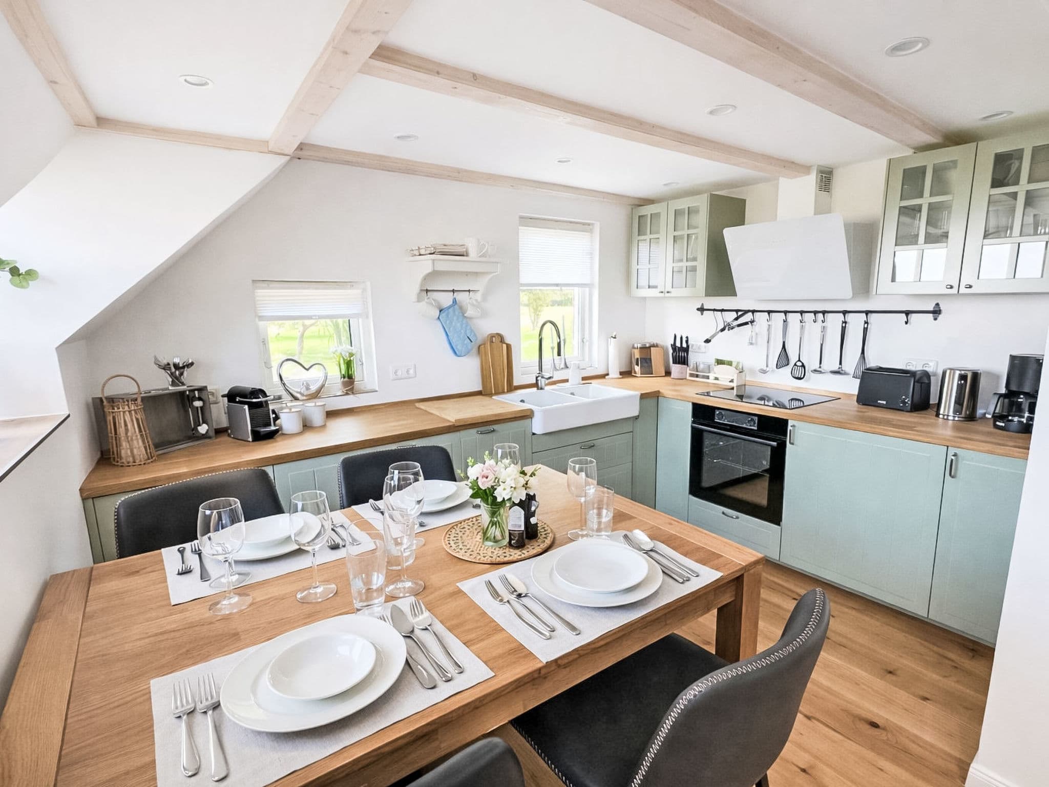 Kitchen / Dining Room