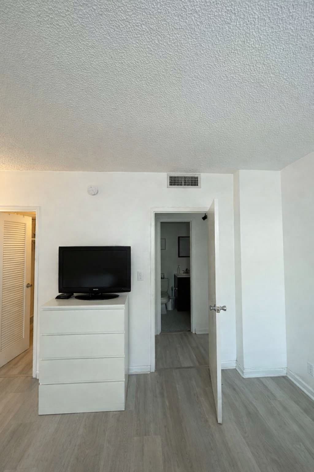 Gallery Image 31