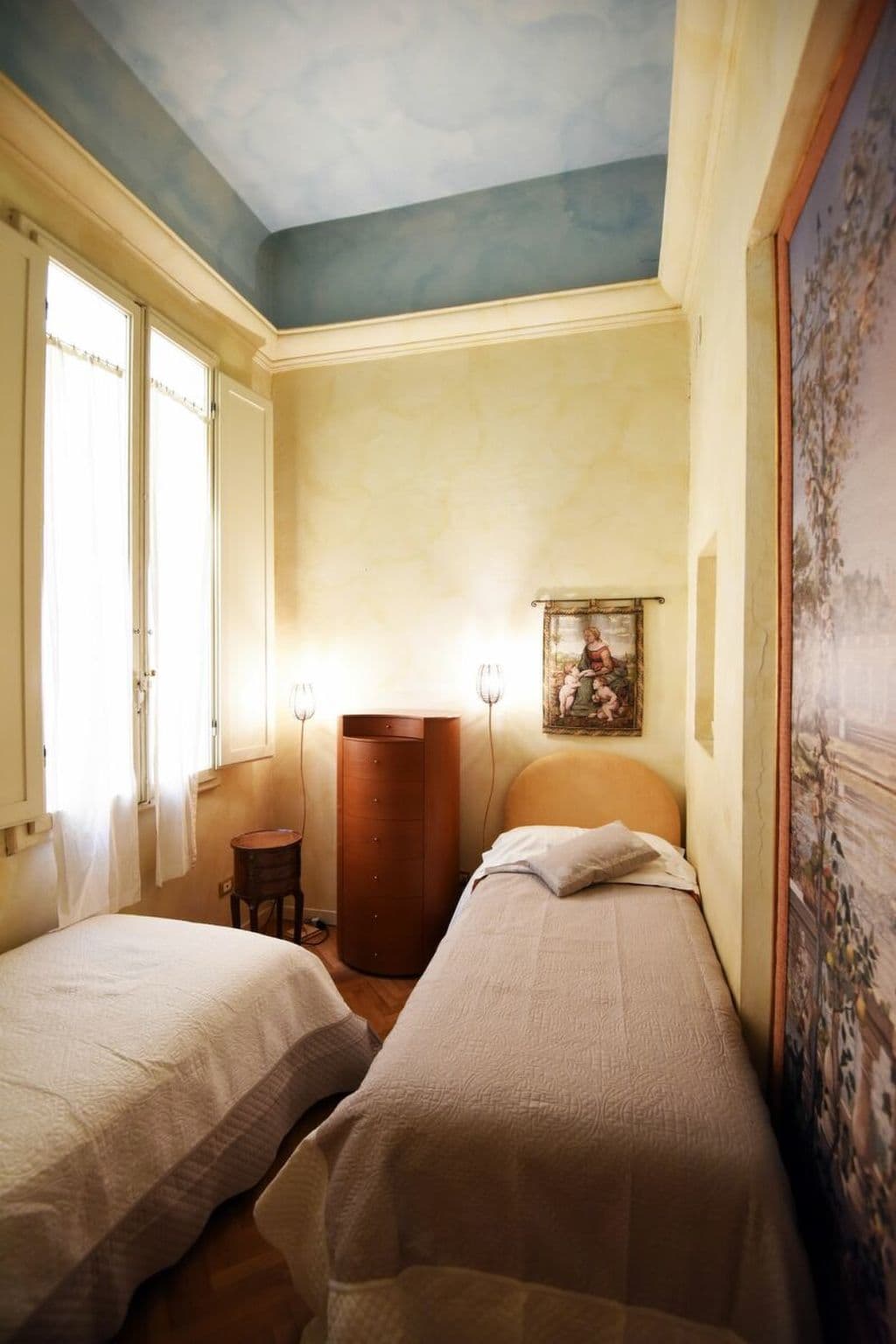 Gallery Image 10