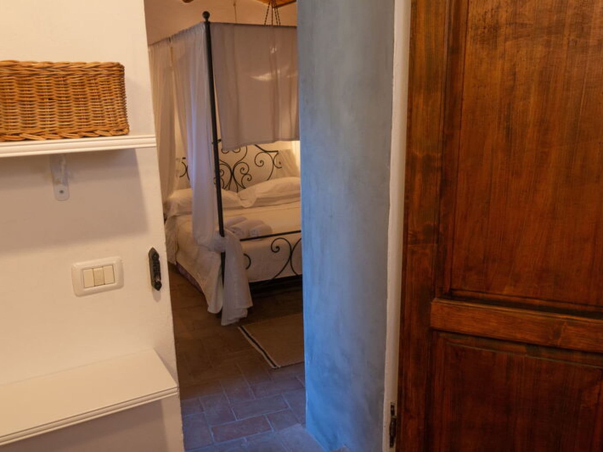 Gallery Image 21