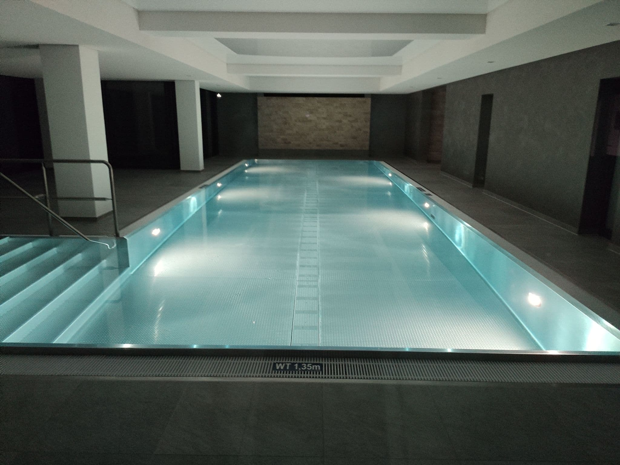 Pool Indoor