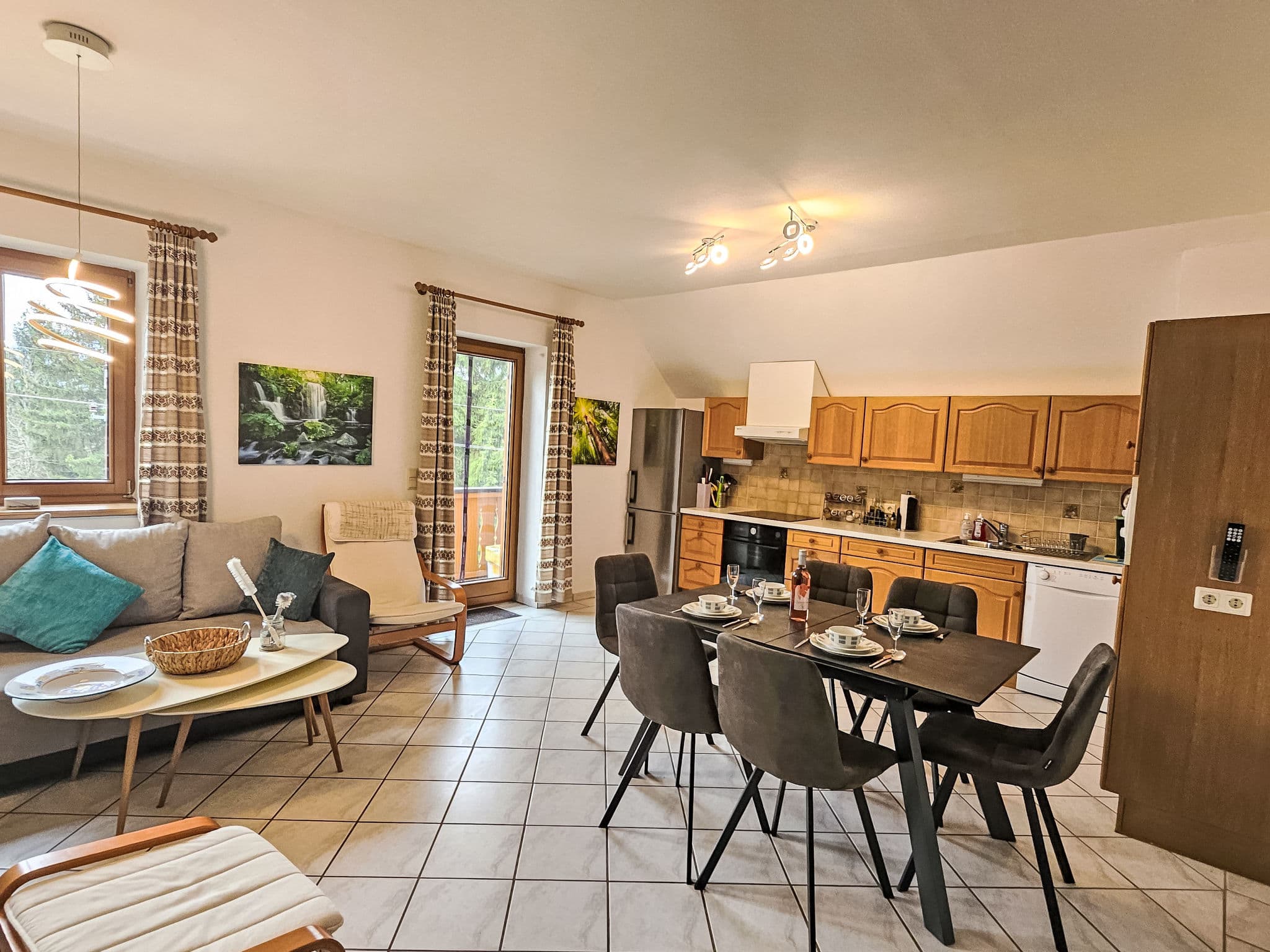 Kitchen / Dining Room