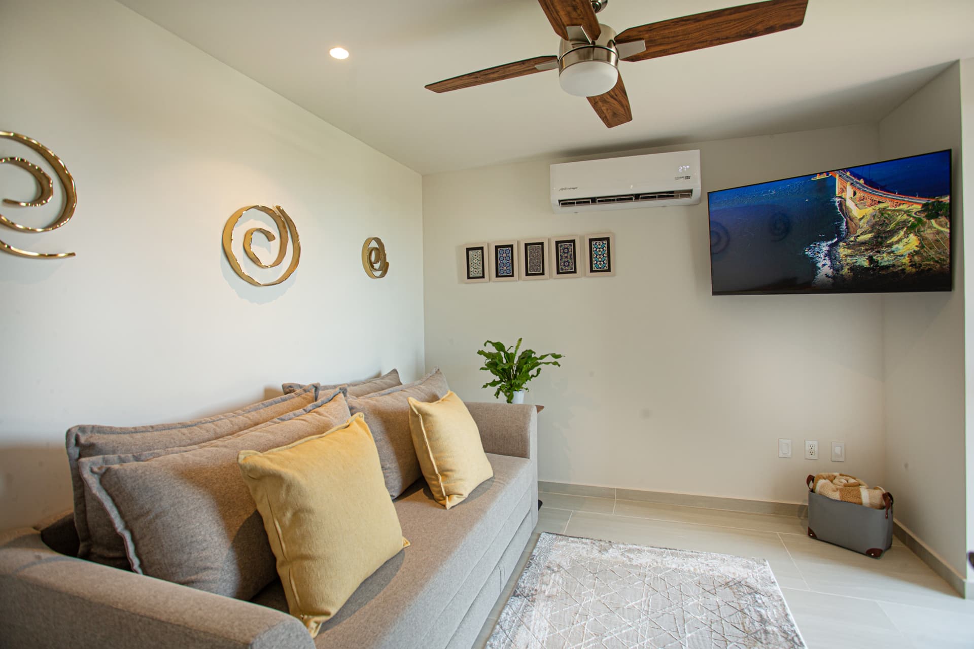 Study: Work, stream, or sleep — the study has it all. A dedicated desk with a 32" monitor keeps you productive, a 50" TV with all your favorite streaming options keeps you entertained, and a comfortable sofa bed means guests always have a place to stay.