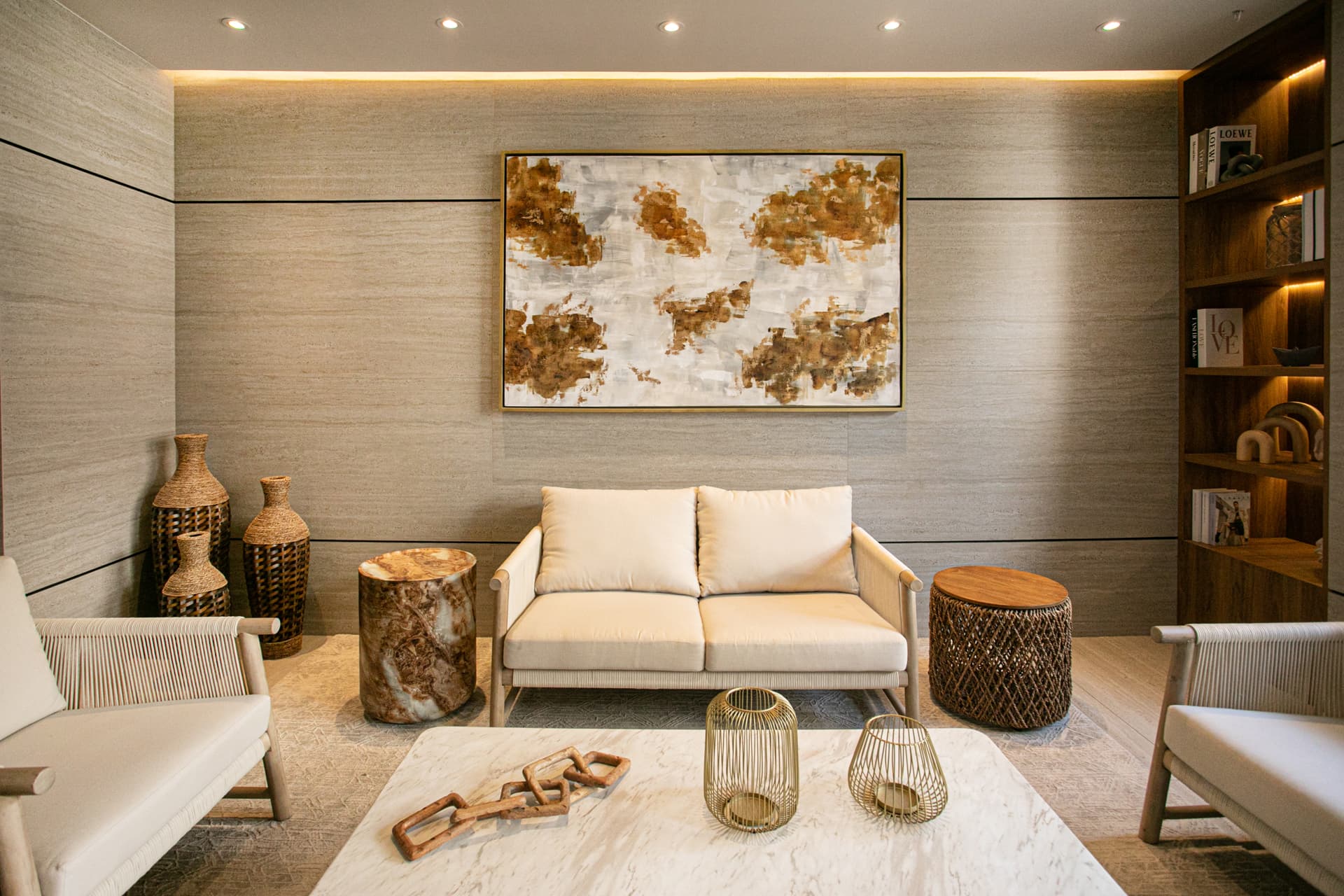D'Vine Lobby