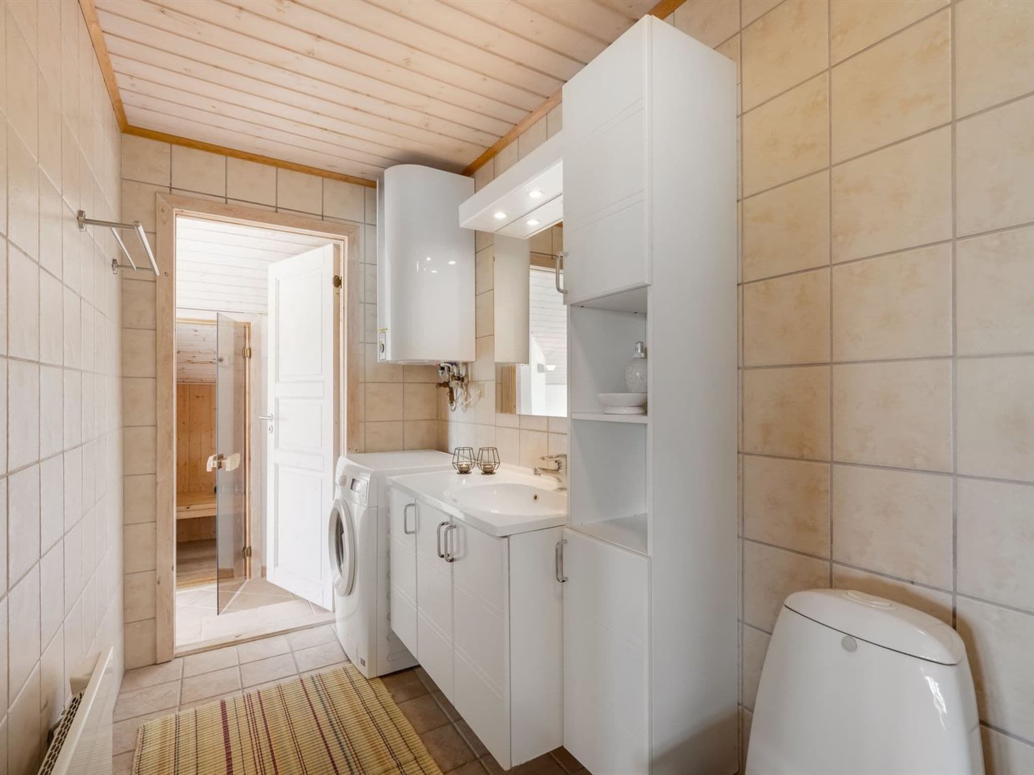 Bathroom / Wellness