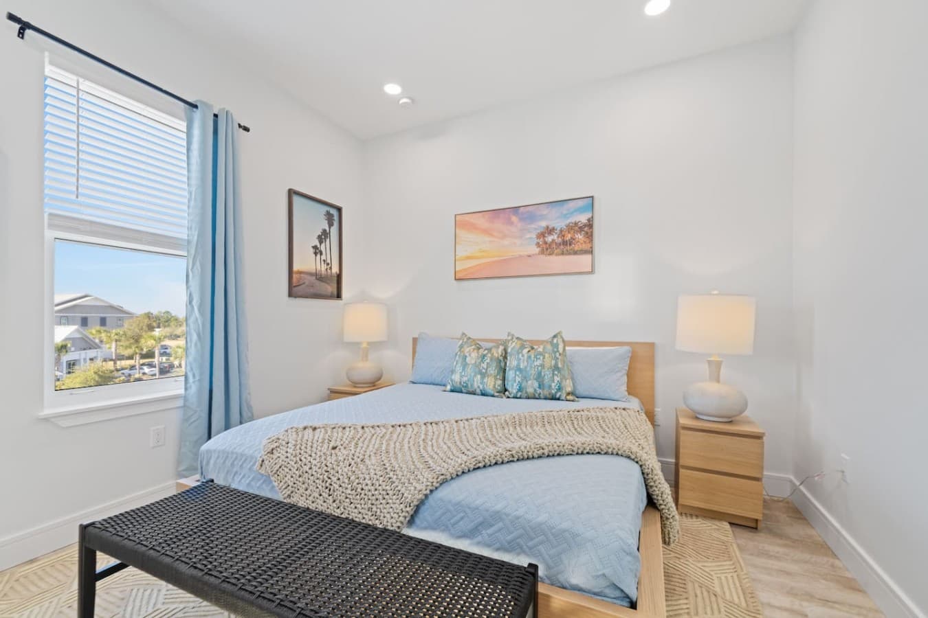 King master bedroom upstairs with an en suite bathroom