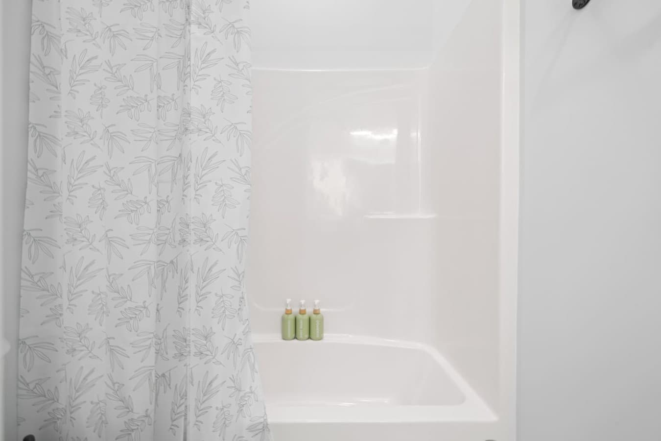 Shower/tub bathroom located upstairs