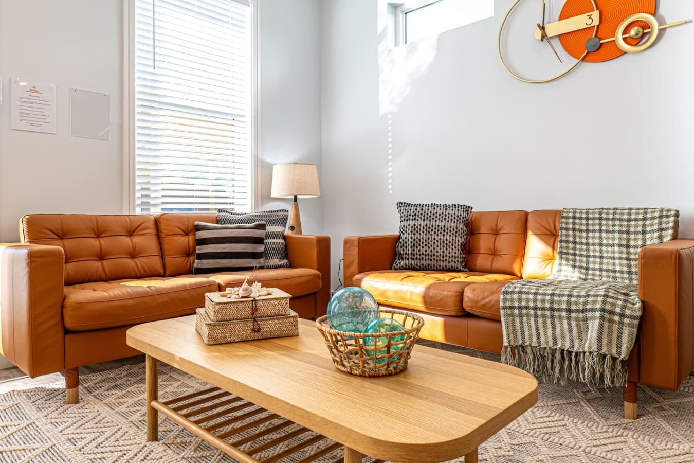 A home with modern decor throughout and a cozy feel