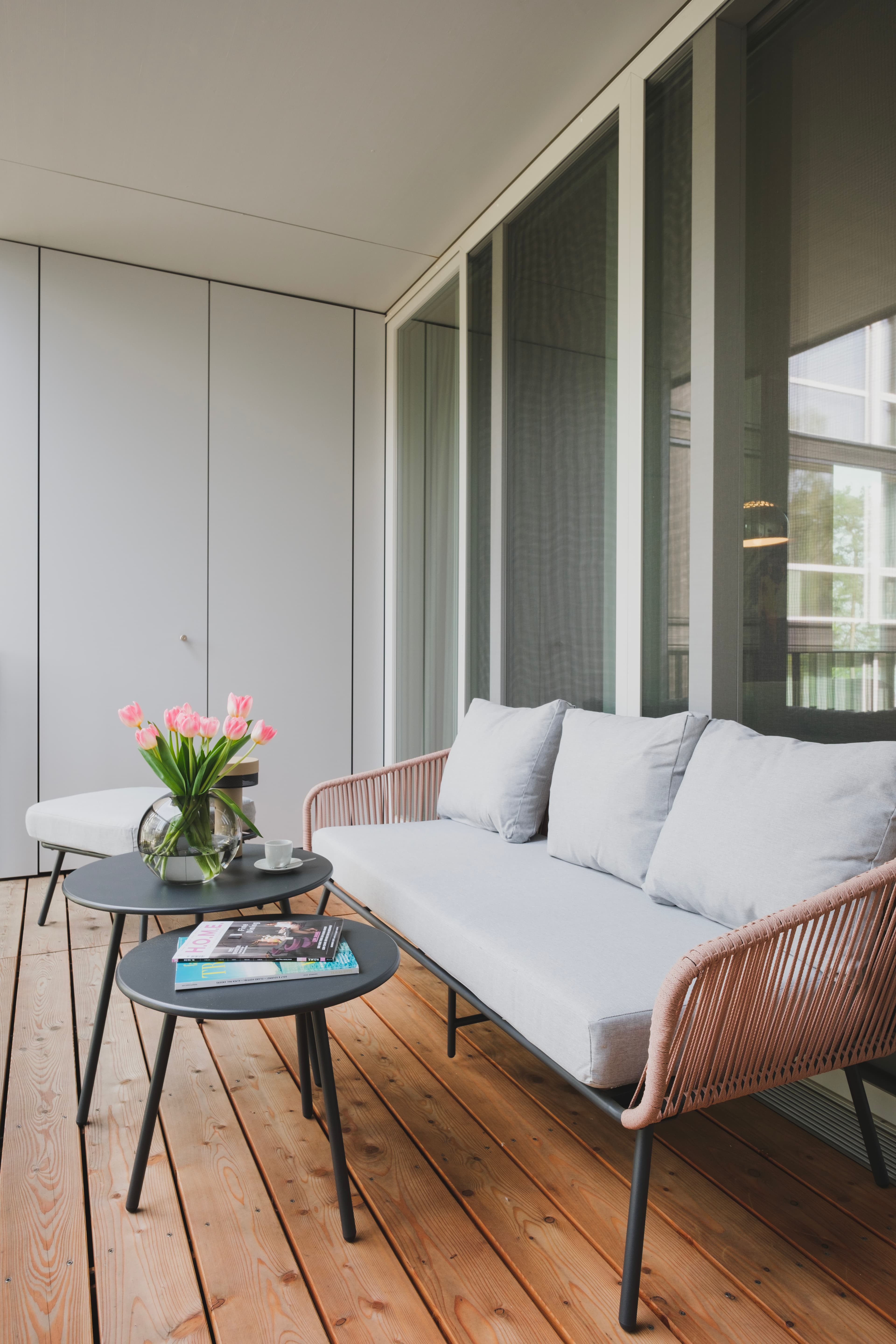 Balkon mit Loungemöbeln