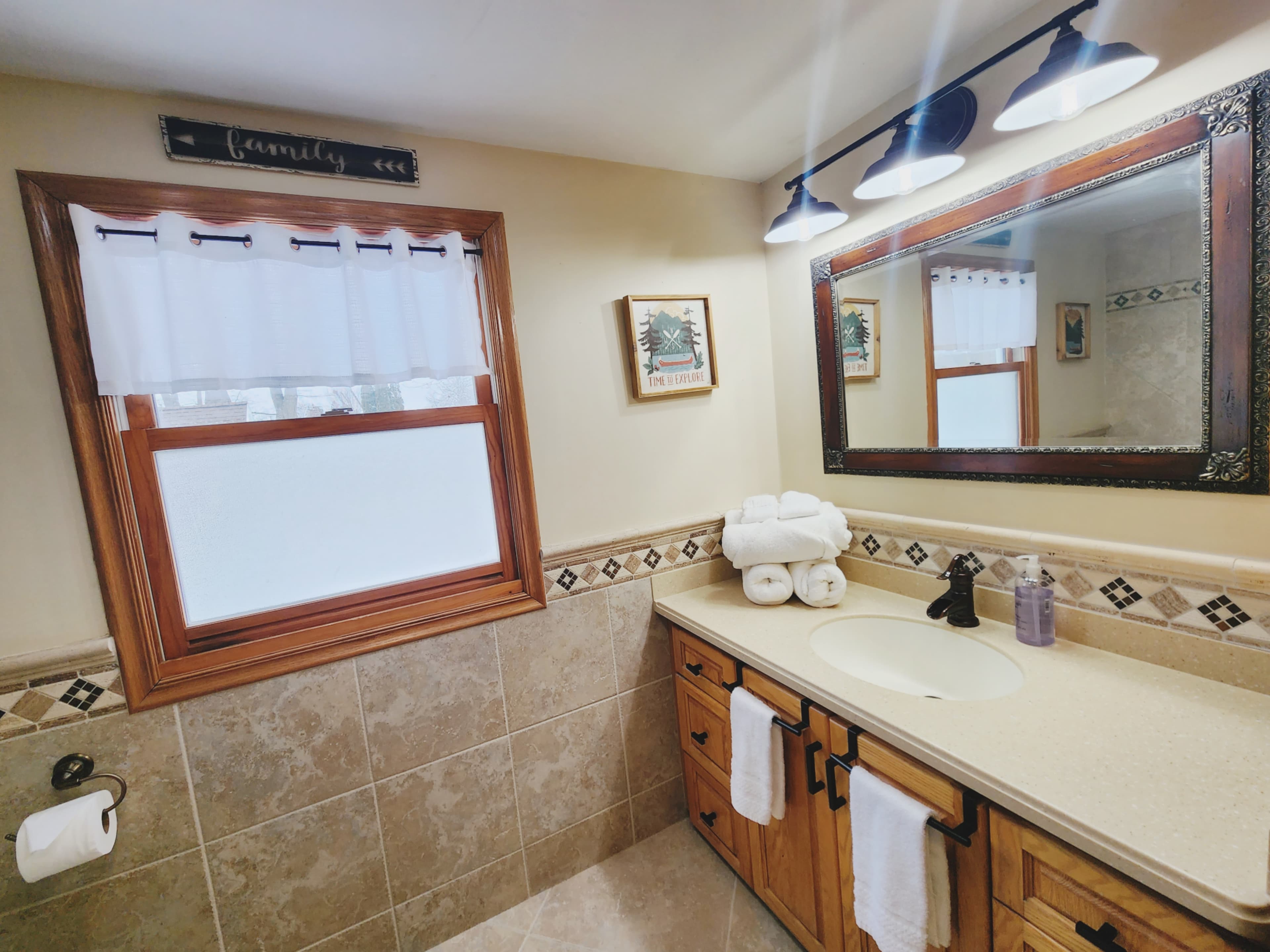 Level 2 Bath