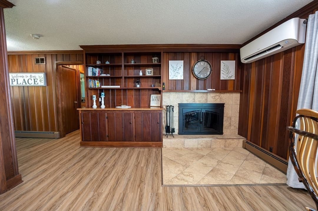 Electric fireplace 
