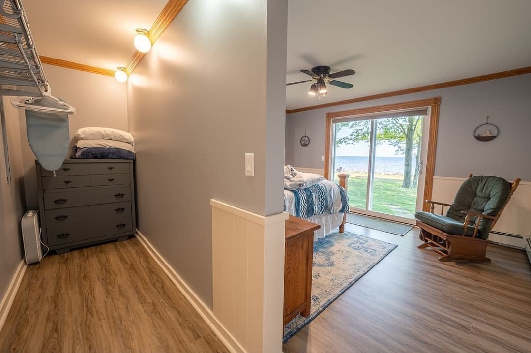 Master bedroom walk in closet